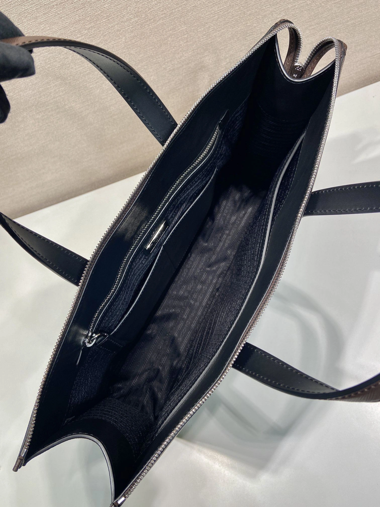 Prada Briefcase 4099A-0049