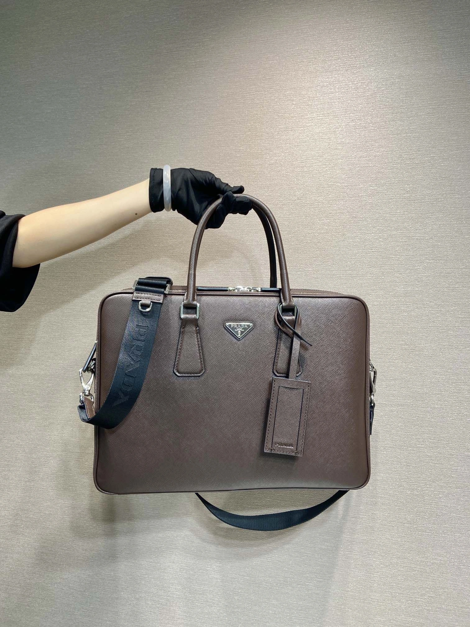 Prada Briefcase 4099A-0050