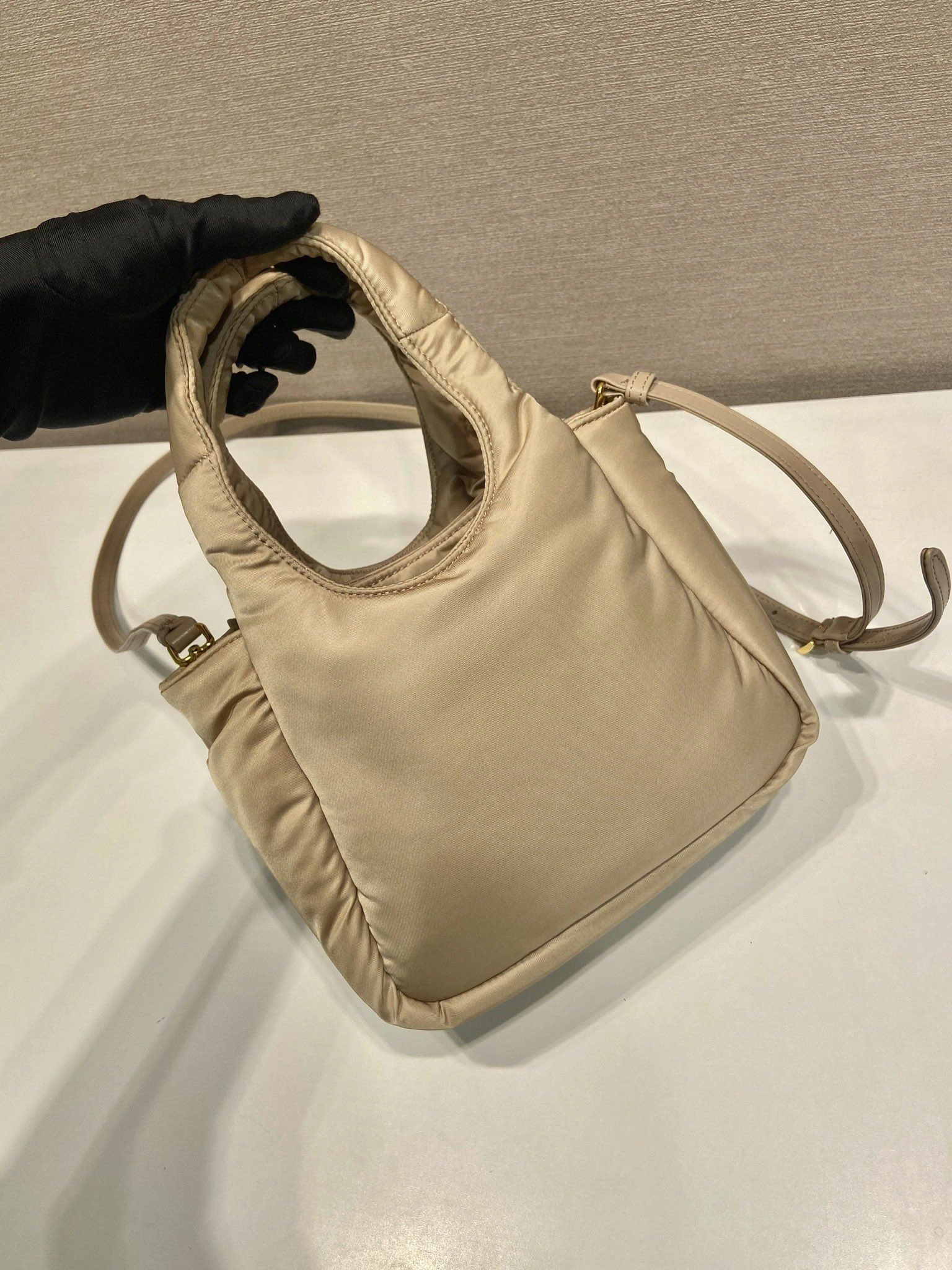 Prada Top Handle Bags 4099A-0100