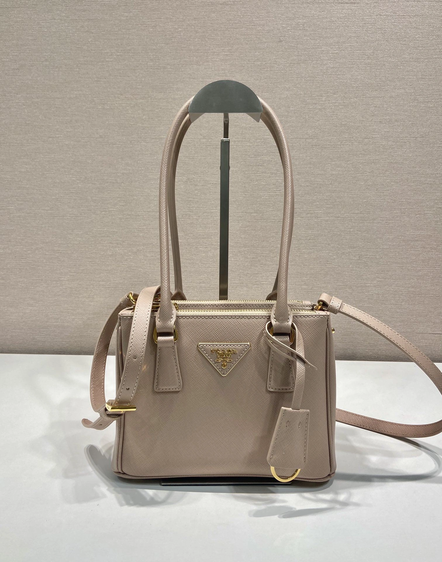 Prada Top Handle Bags 4099A-0114