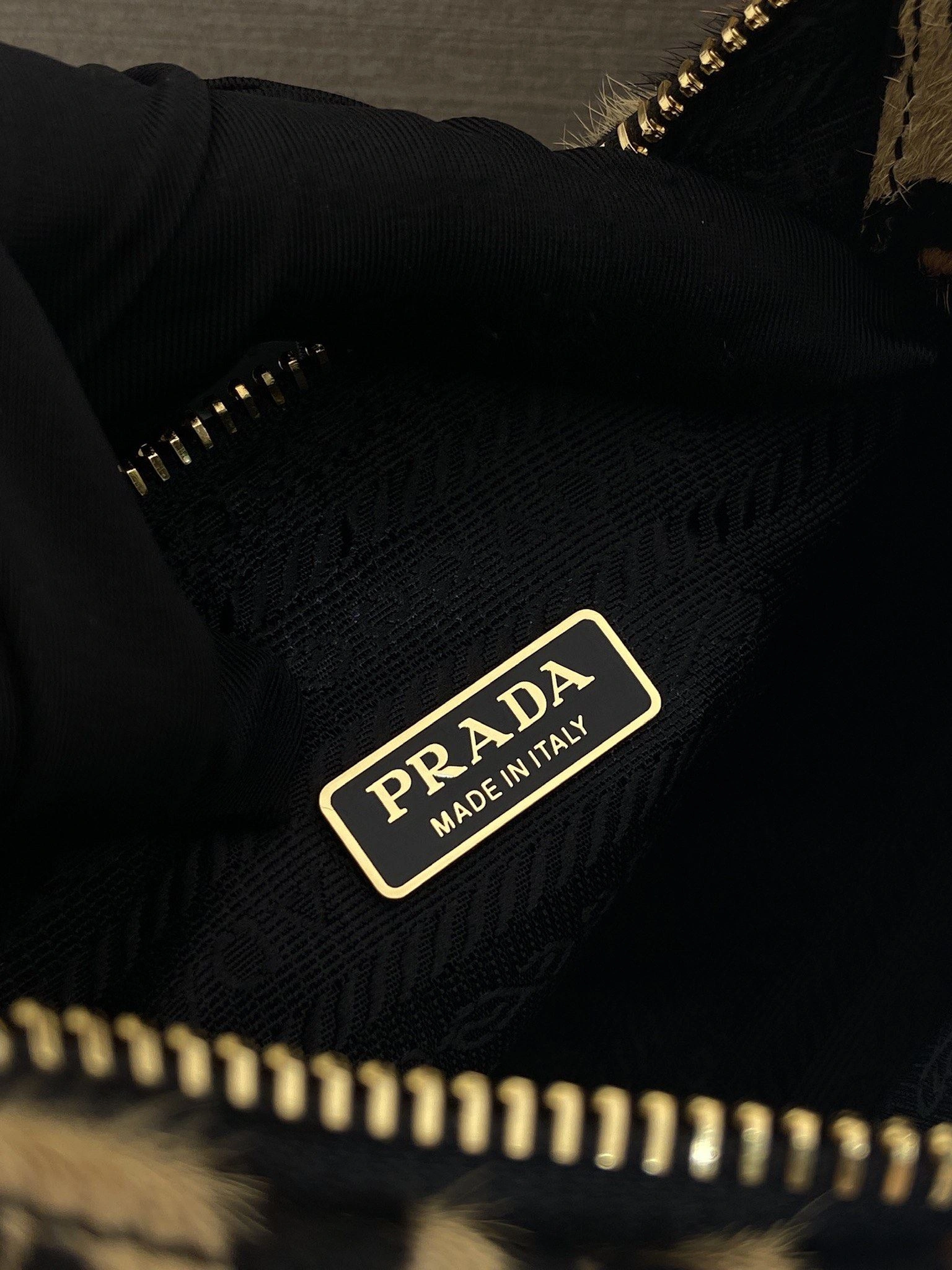 Prada Top Handle Bags 4099A-0121