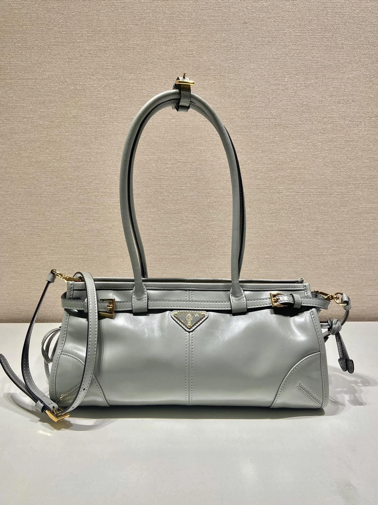 Prada Top Handle Bags 4099A-0127