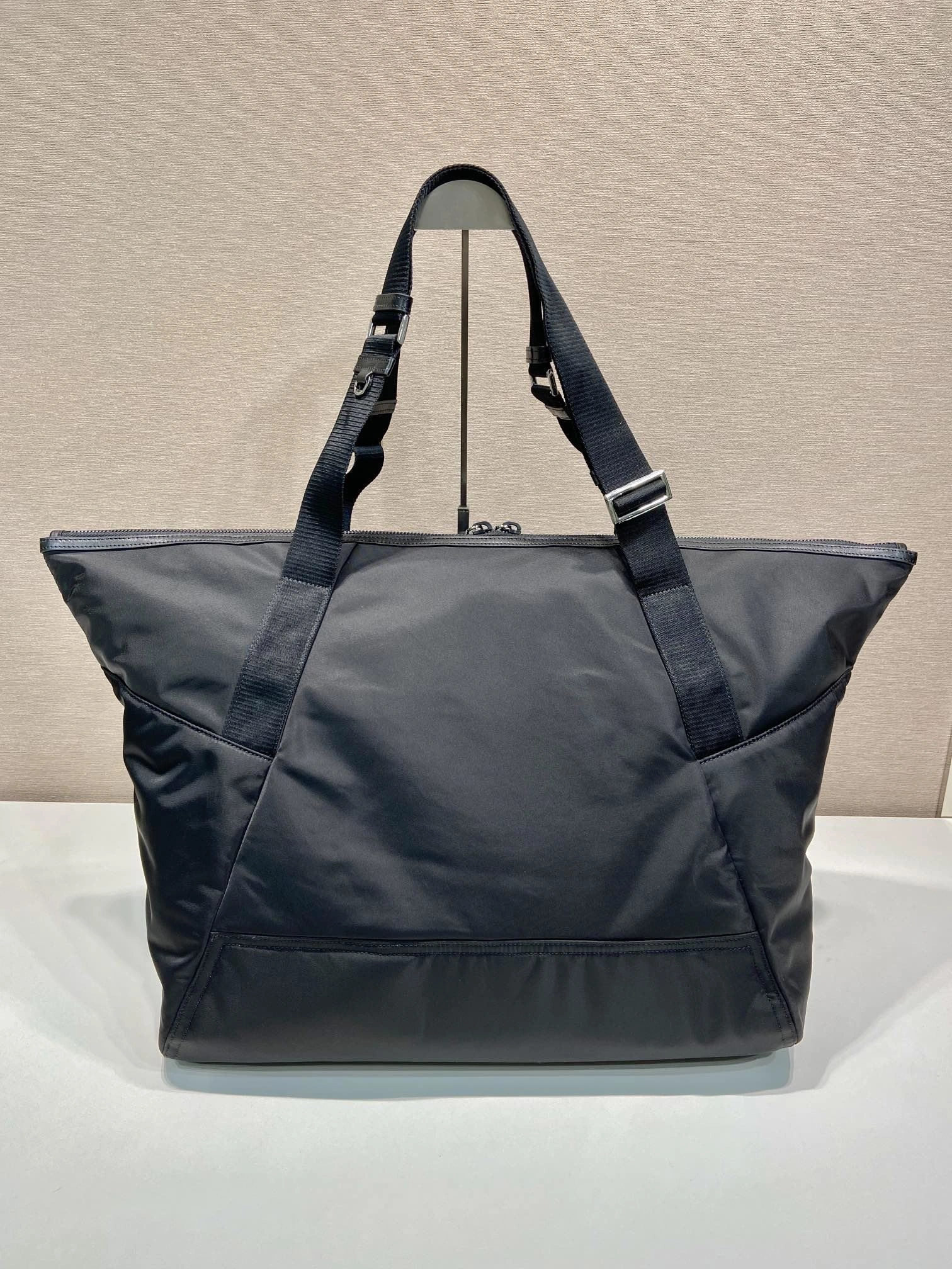 Prada Top Handle Bags 4099A-0131