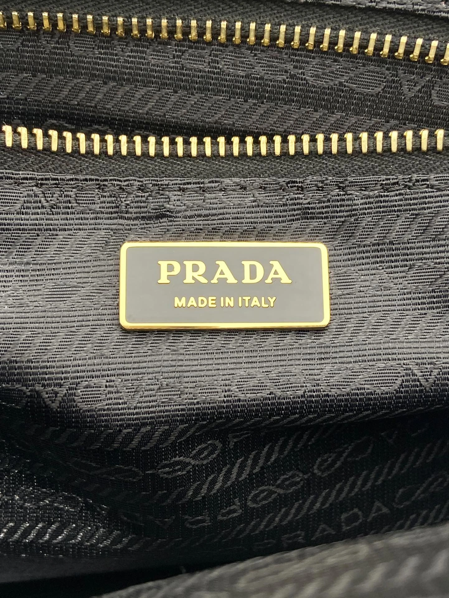 Prada Top Handle Bags 4099A-0144