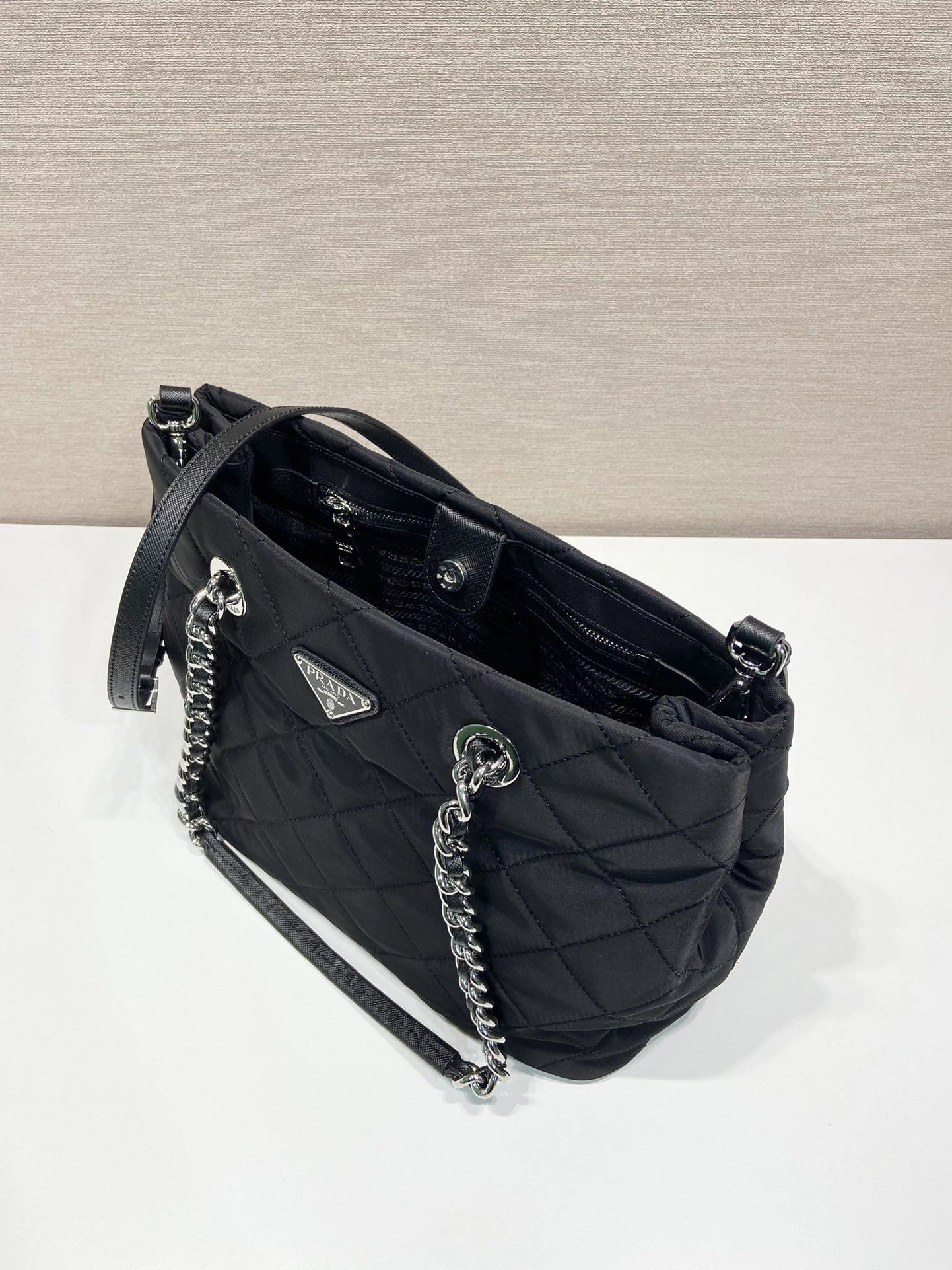 Prada Top Handle Bags 4099A-0148