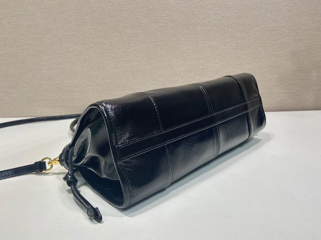 Prada Top Handle Bags 4099A-0154