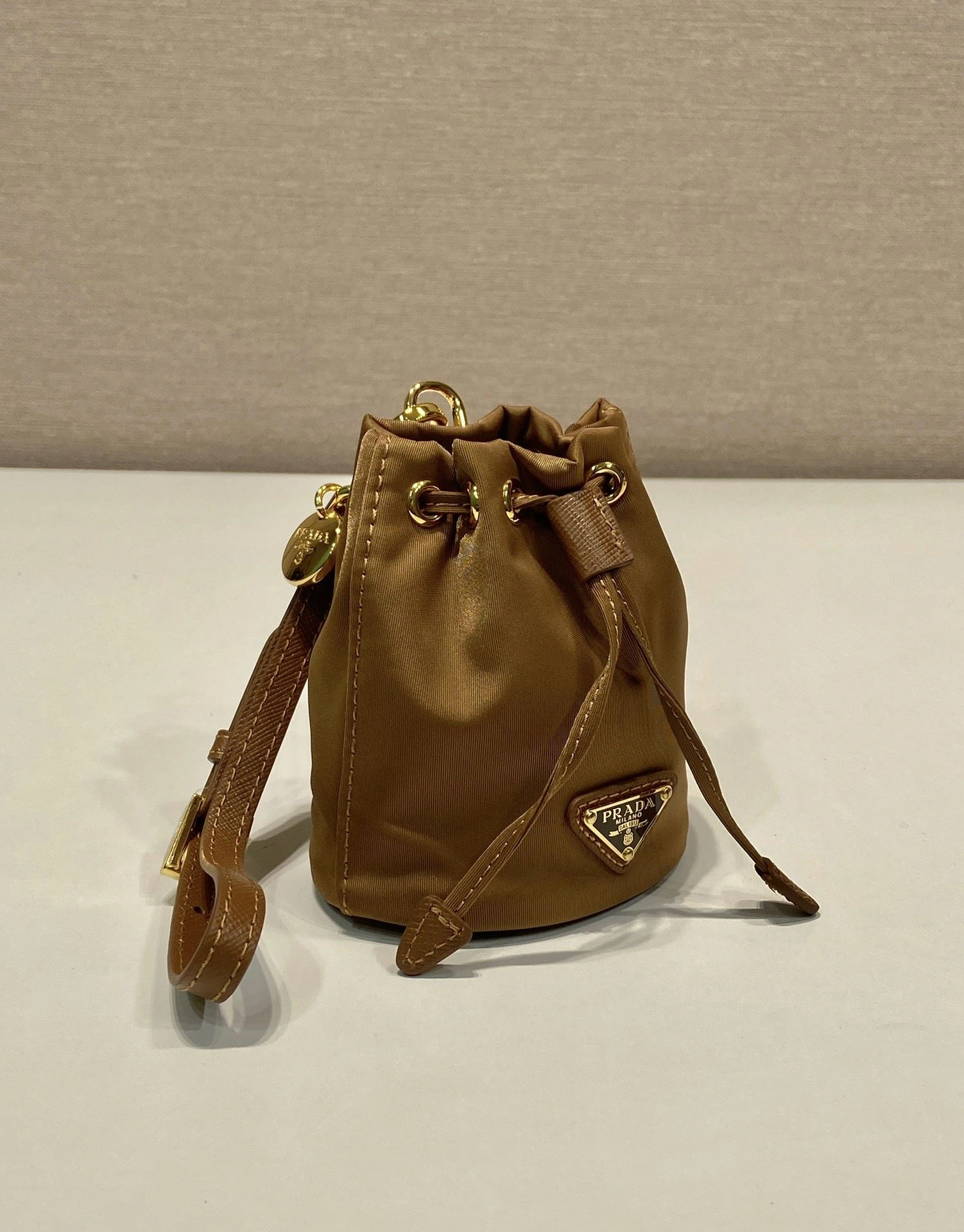 Pra*a bucket bags 4099a-0165