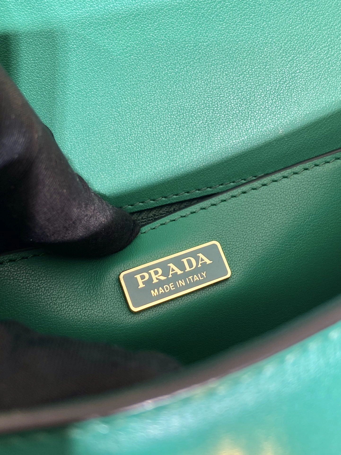 Prada Top Handle Bags 4099A-0176
