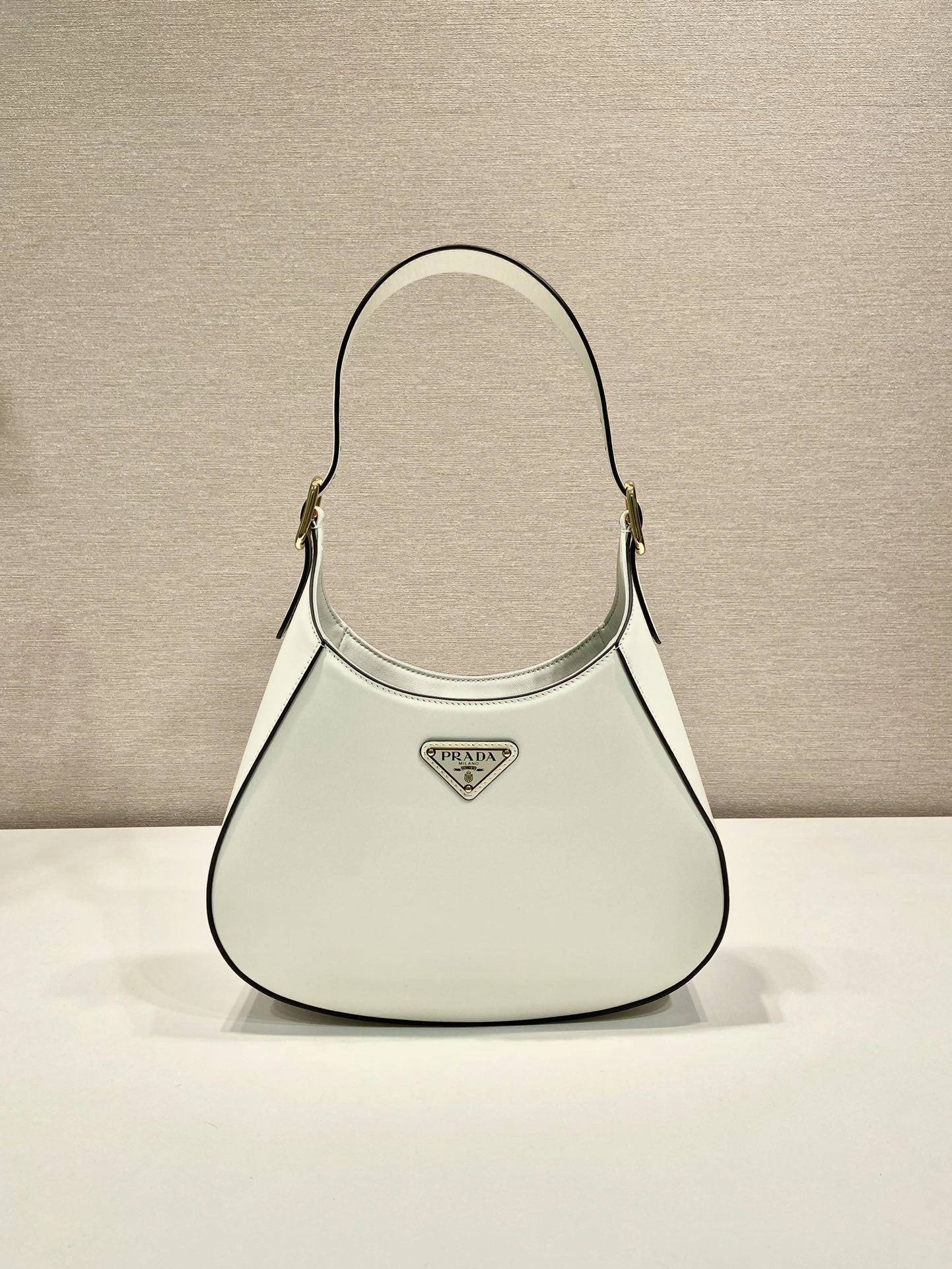 Prada Top Handle Bags 4099A-0177