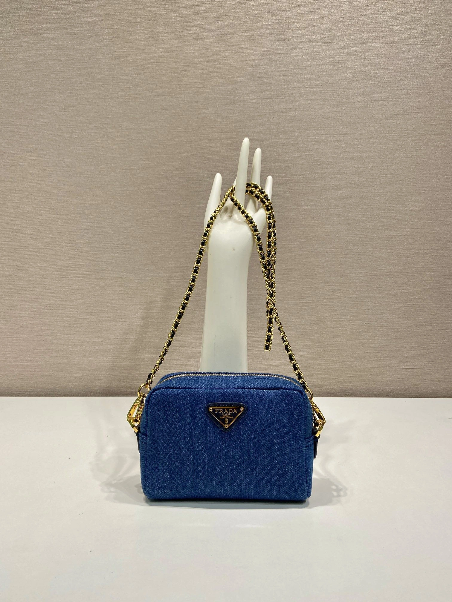 Prada Top Handle Bags 4099A-0194