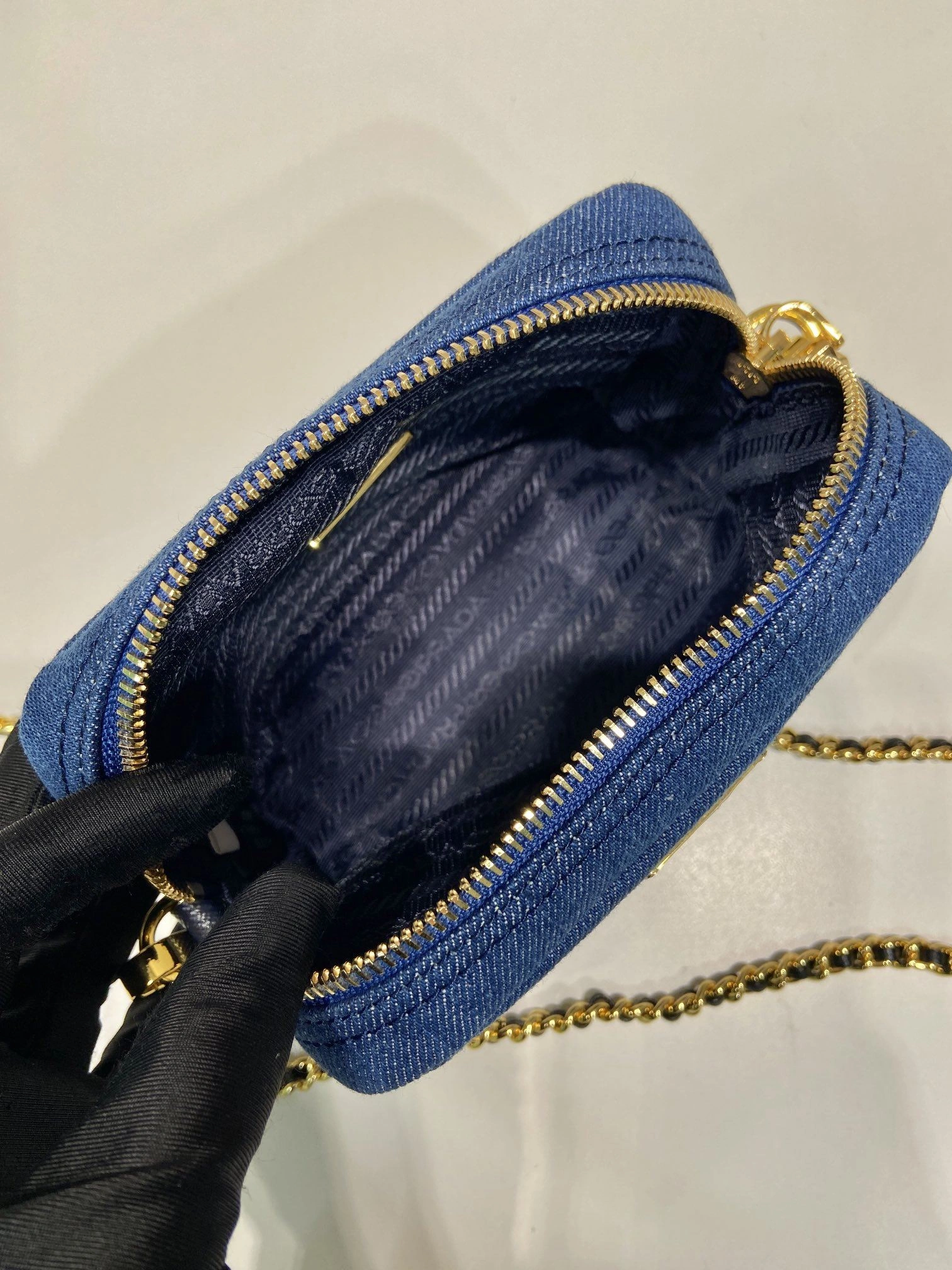 Prada Top Handle Bags 4099A-0194