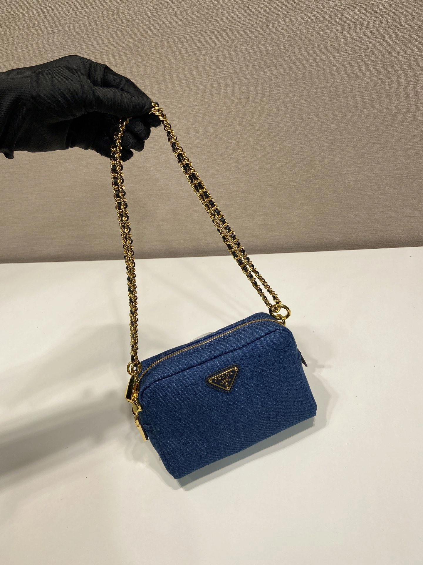 Prada Top Handle Bags 4099A-0195