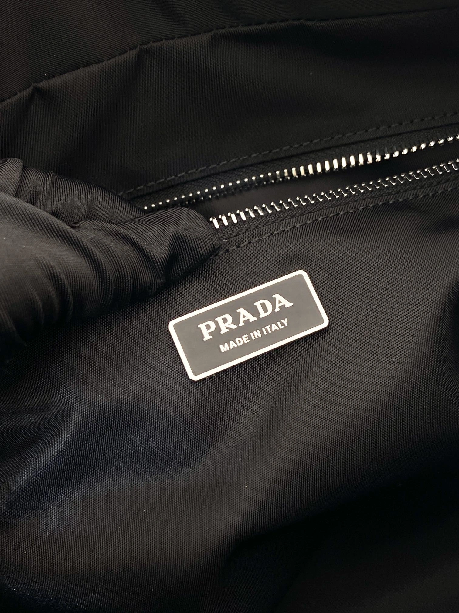 Prada Top Handle Bags 4099A-0196