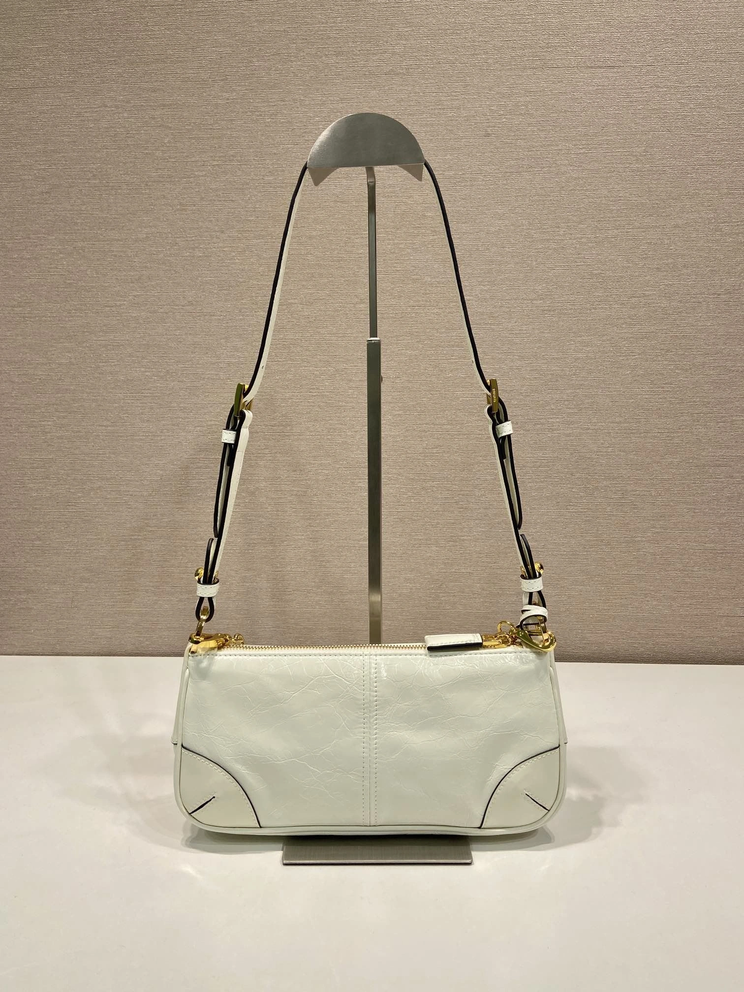 Prada Top Handle Bags 4099A-0206
