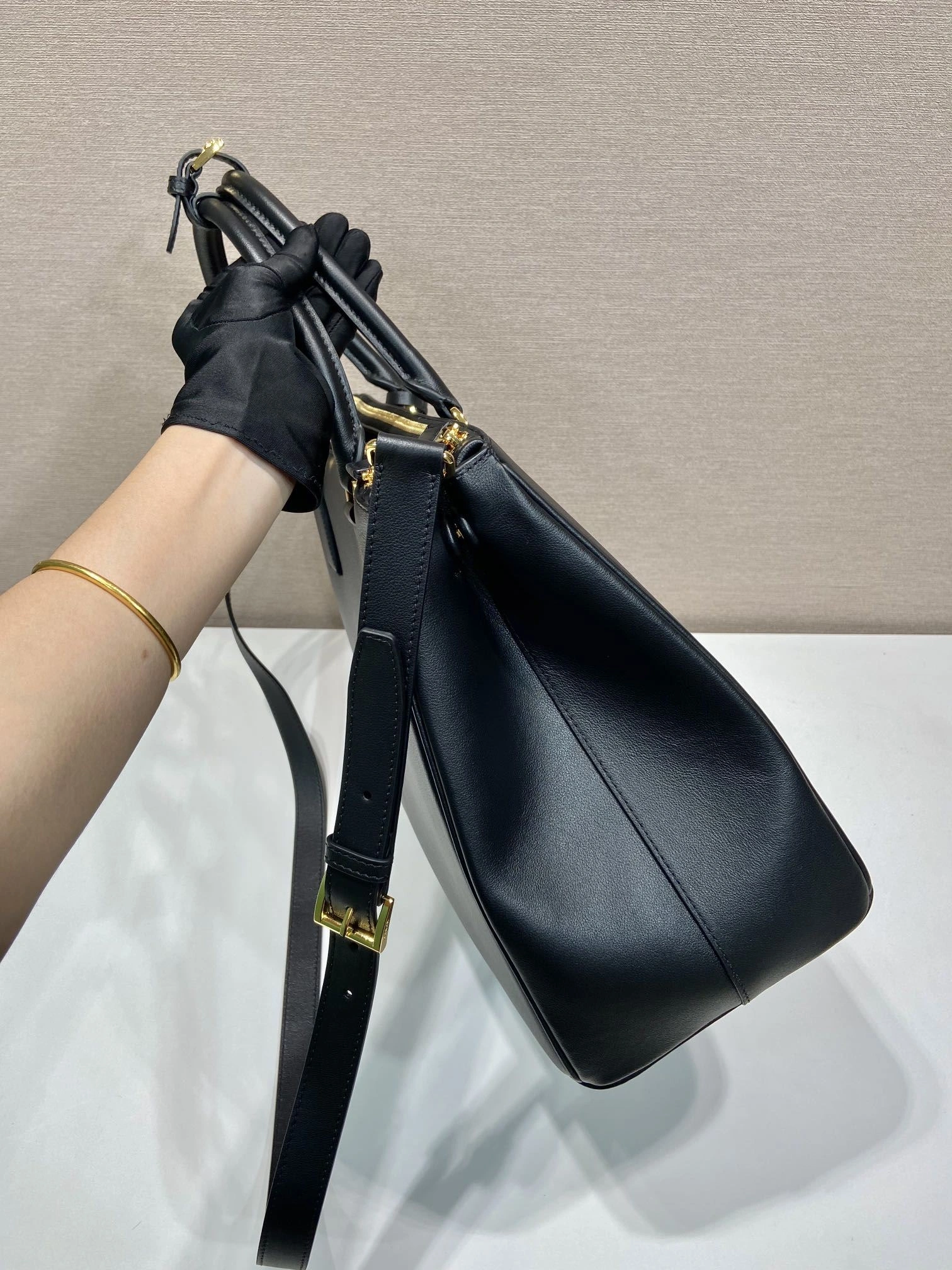 Prada Top Handle Bags 4099A-0214