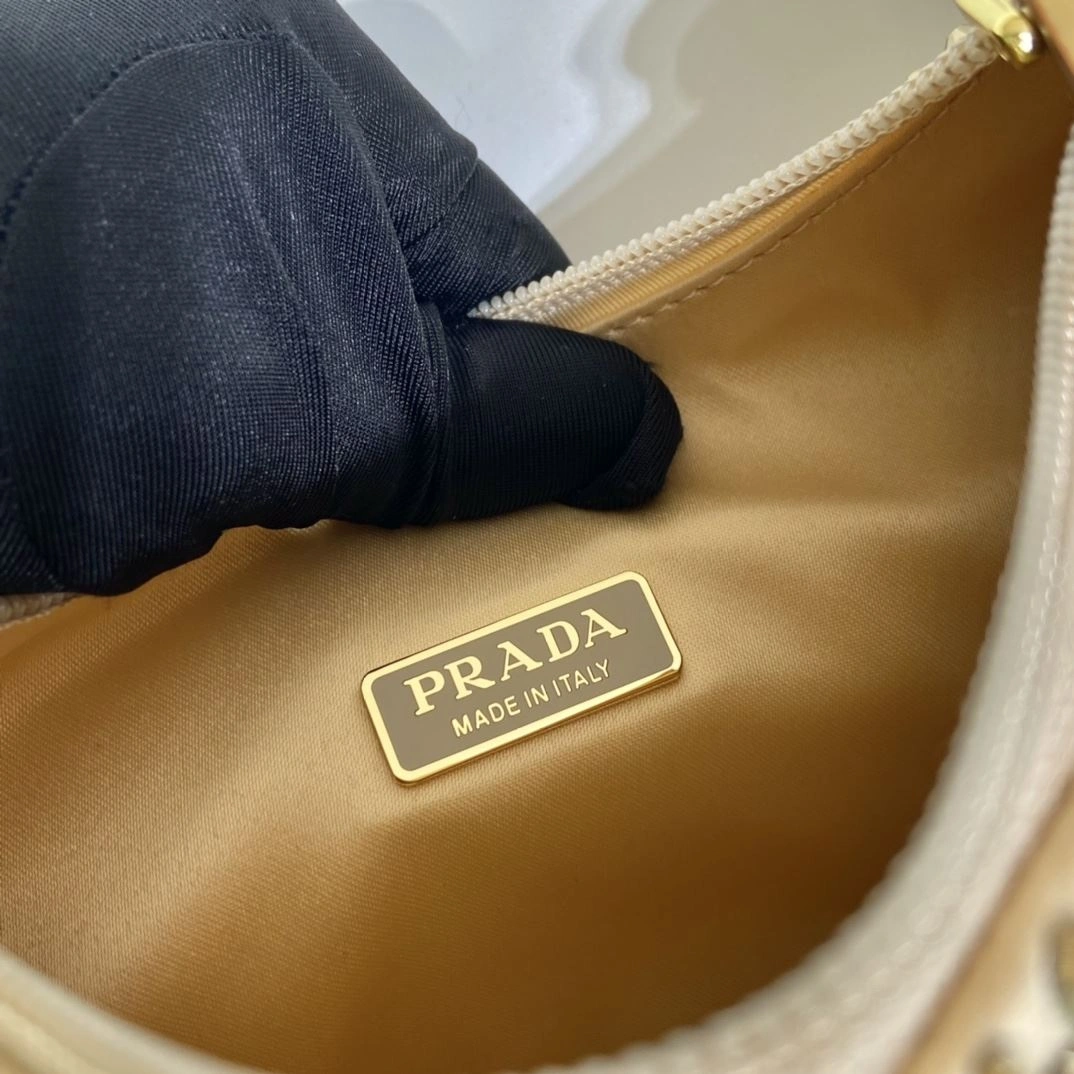 Prada Top Handle Bags 4099A-0225