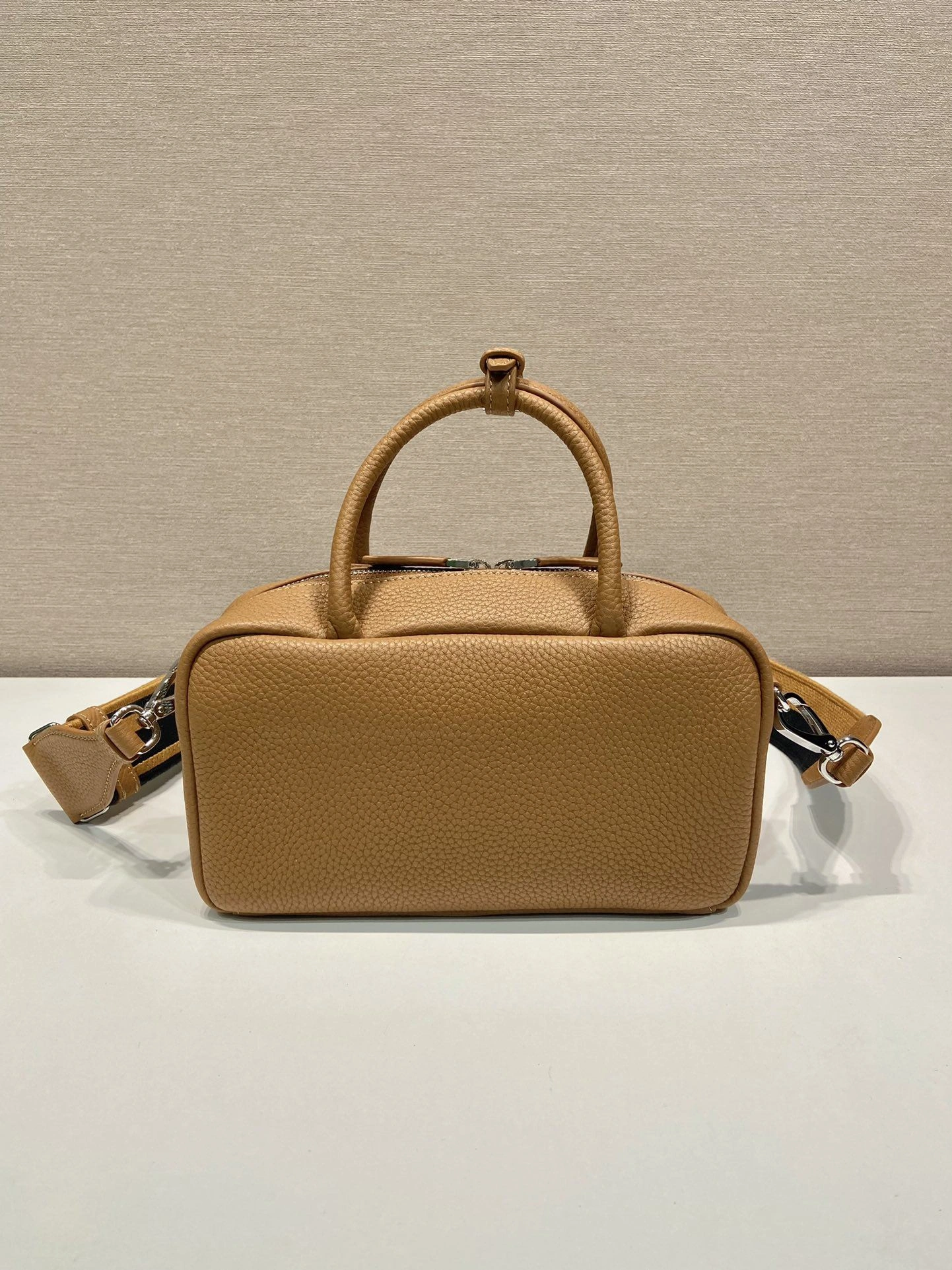 Prada Top Handle Bags 4099A-0230