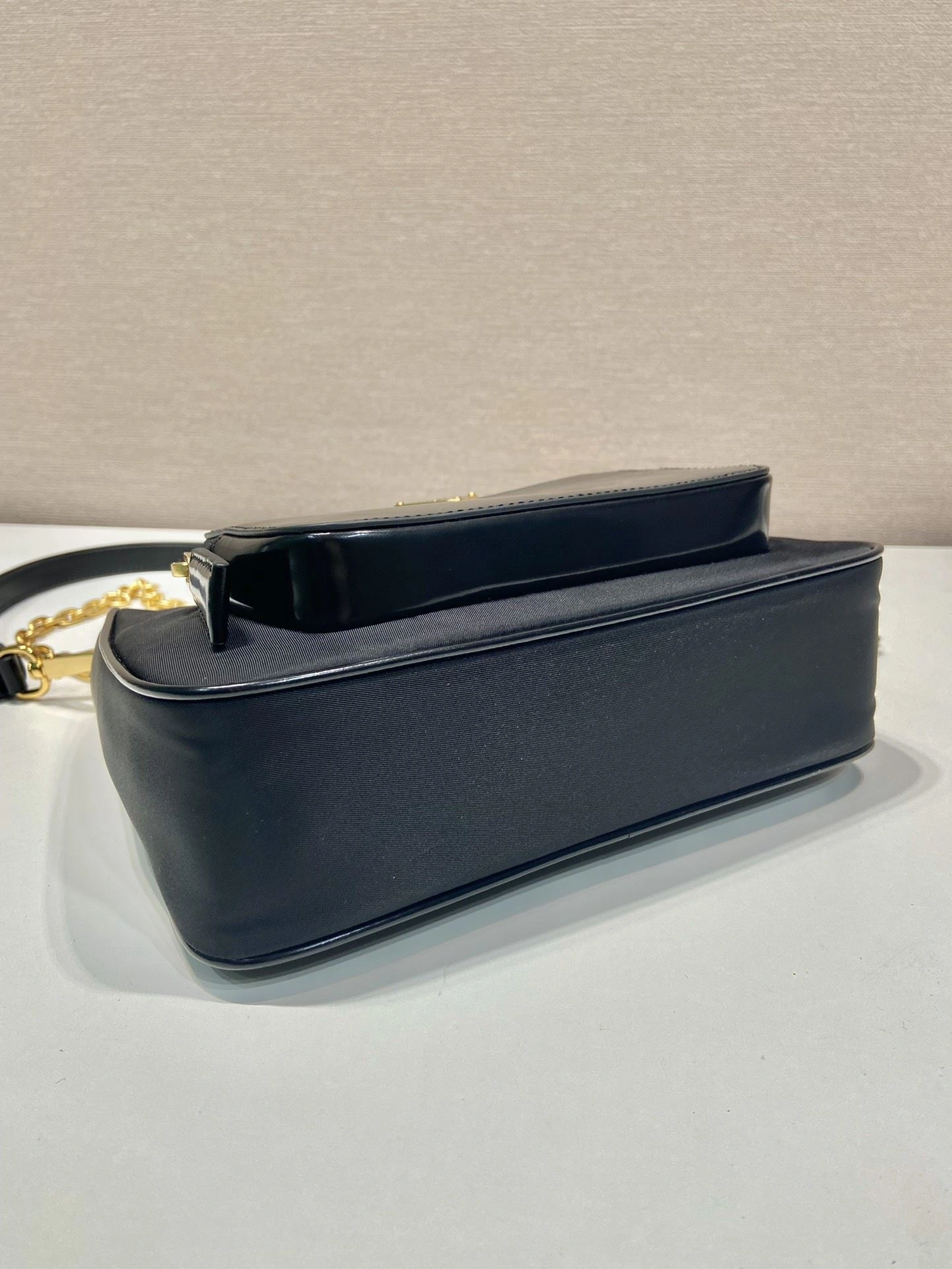 Prada Top Handle Bags 4099A-0238