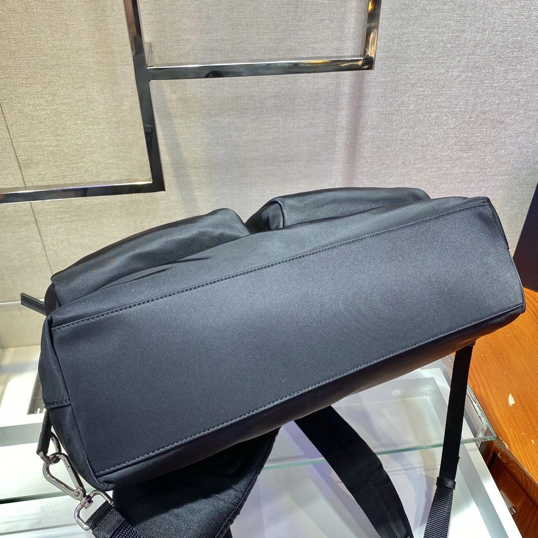 Prada Travel Bags 4099A-0270