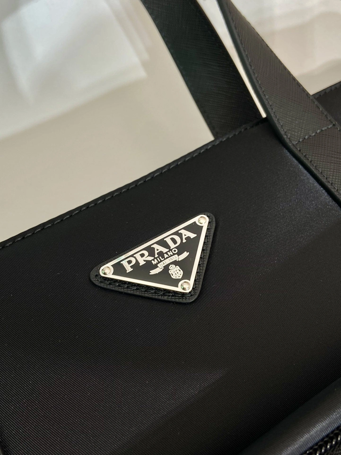 Prada Top Handle Bags 4099A-0271