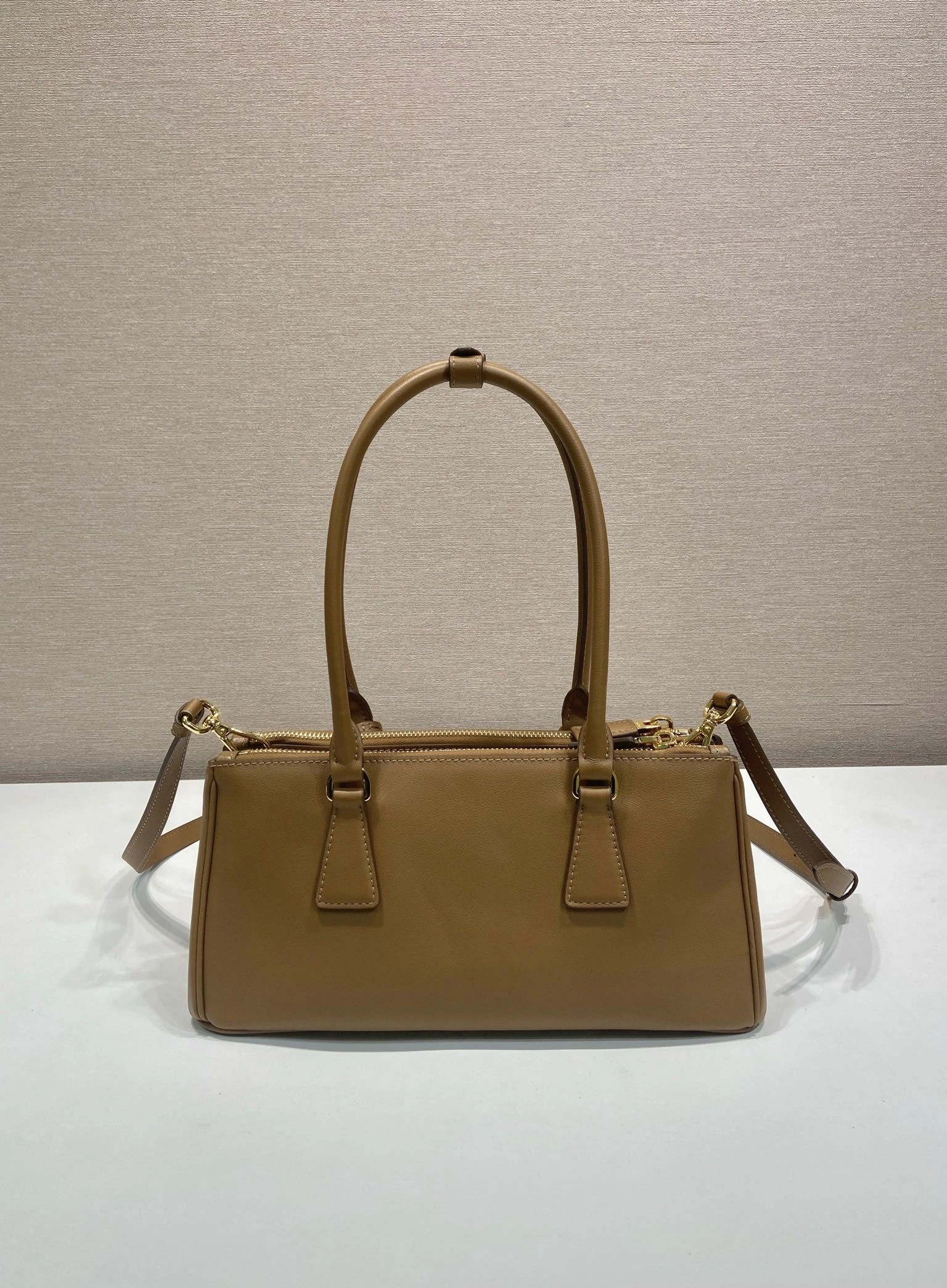 Prada Top Handle Bags 4099A-0274