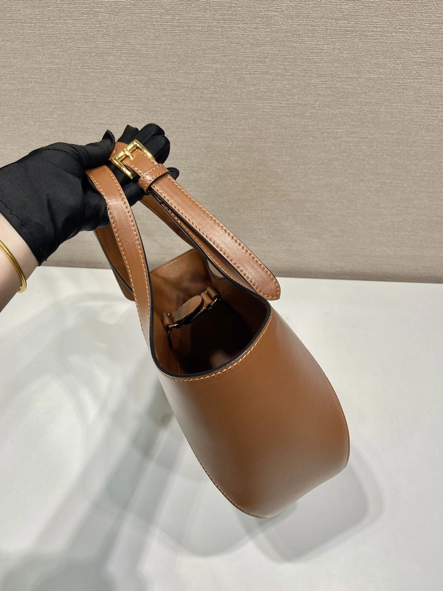 Prada Shopping Bags 4099A-0277