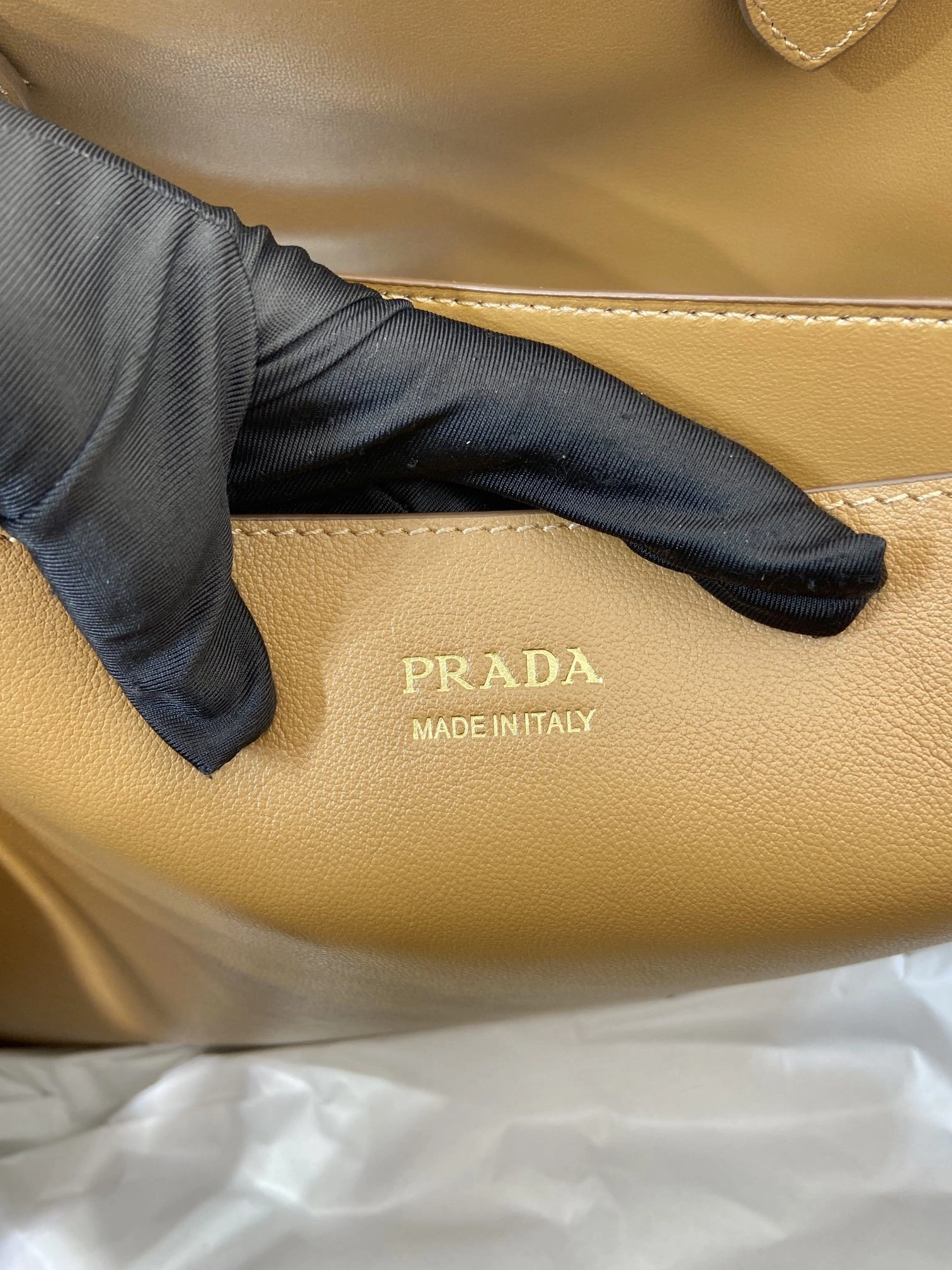 Prada Top Handle Bags 4099A-0280