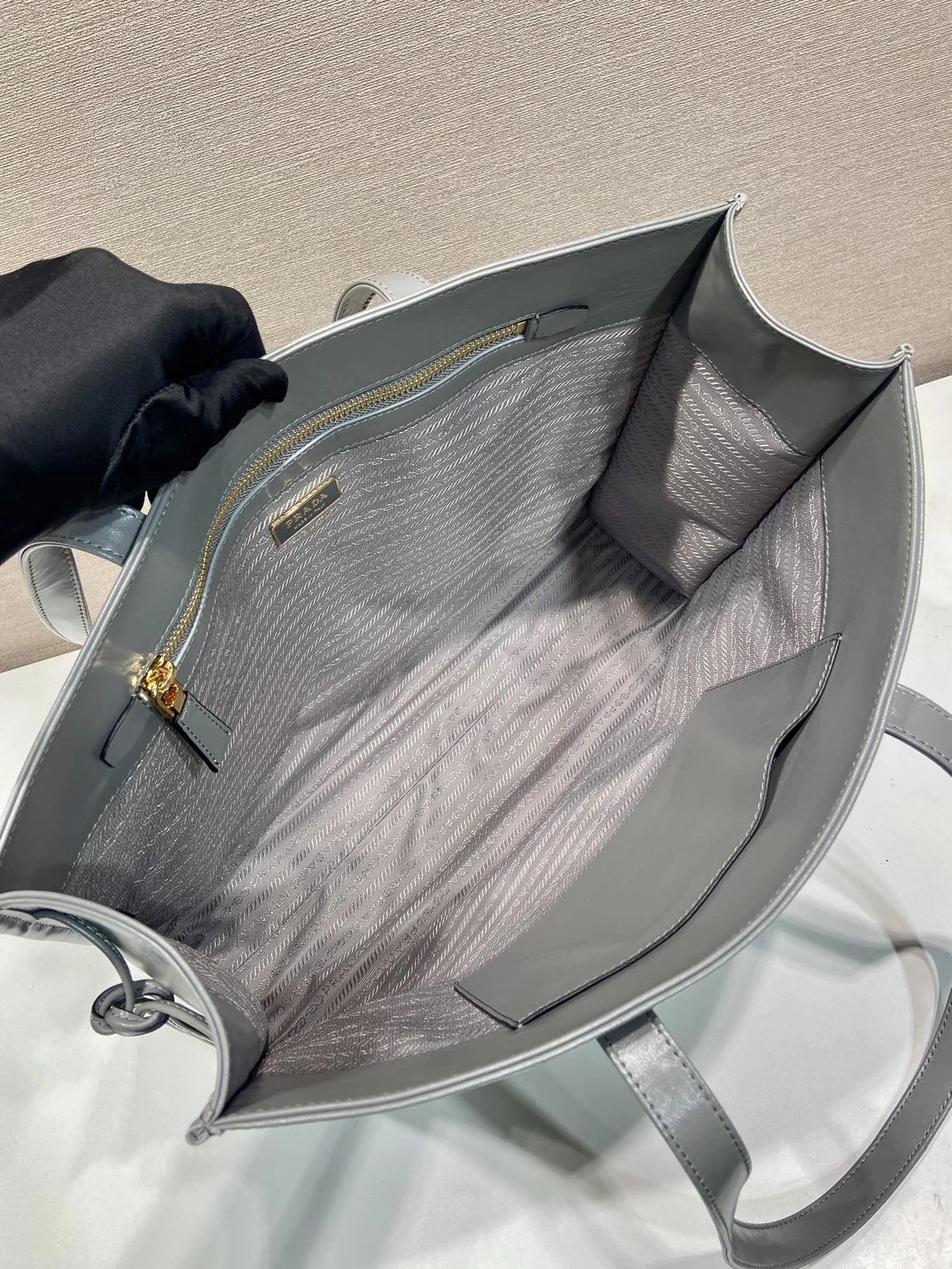 Prada Top Handle Bags 4099A-0308