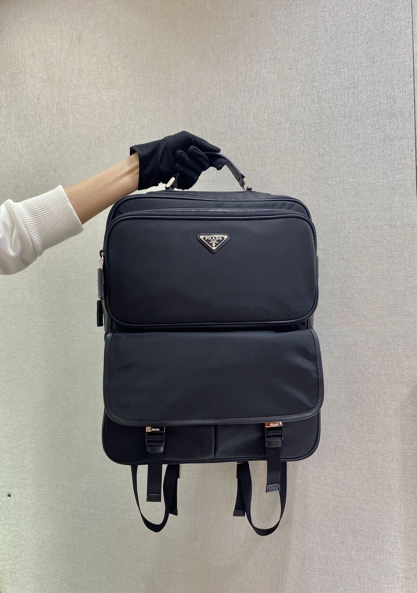 Prada Backpacks 4099A-0318