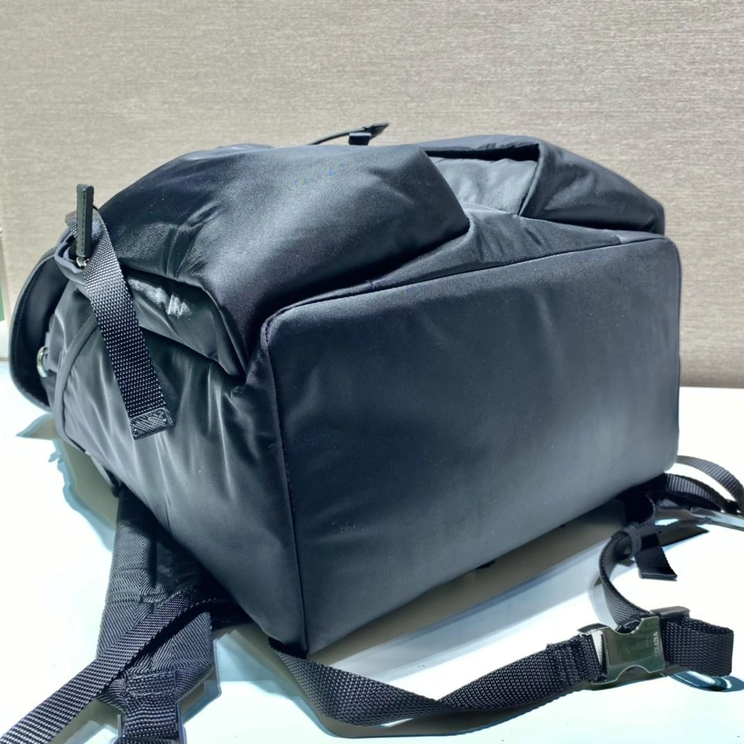 Prada Backpacks 4099A-0322