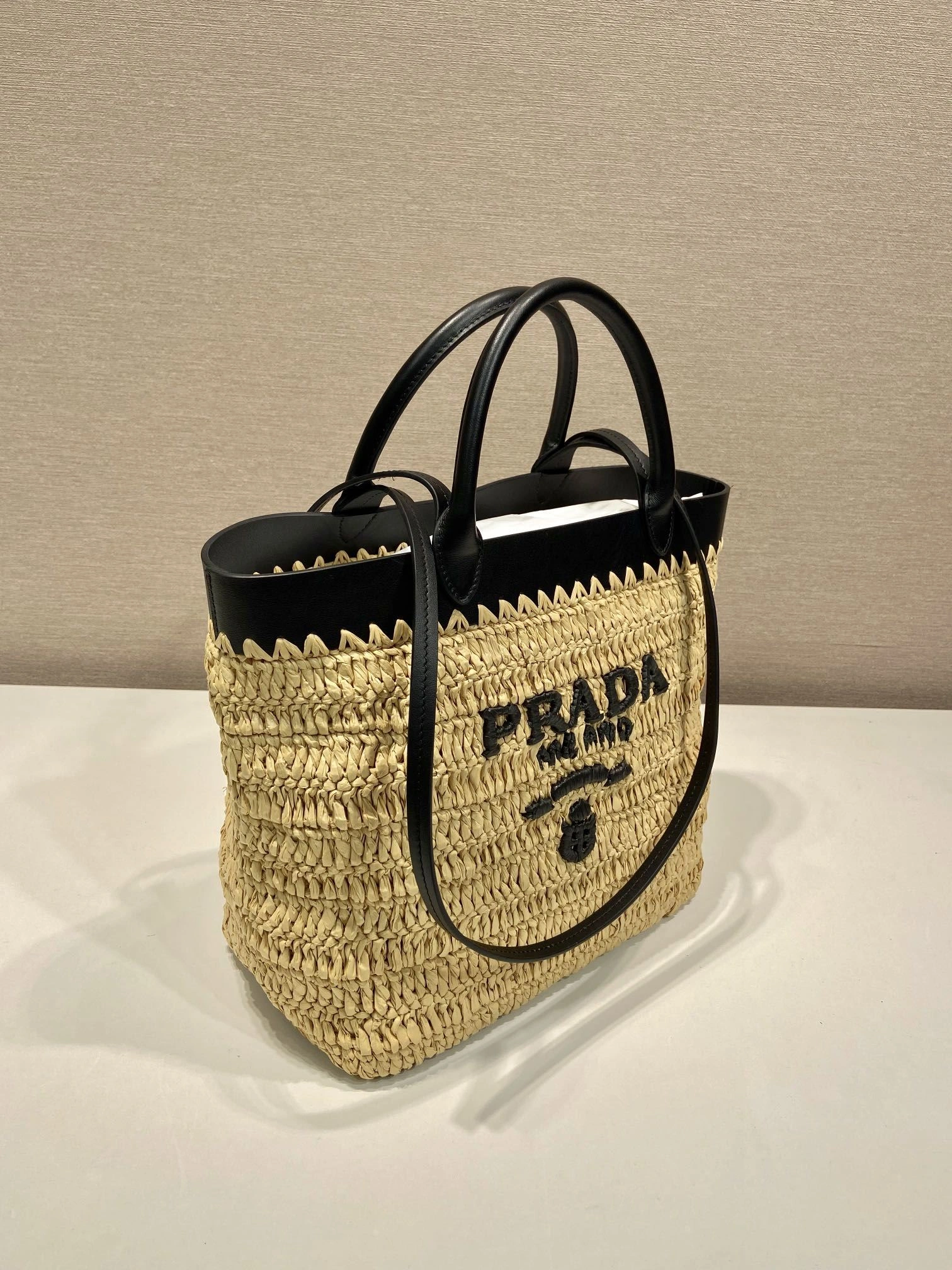 Prada Shopping Bags 4099A-0332