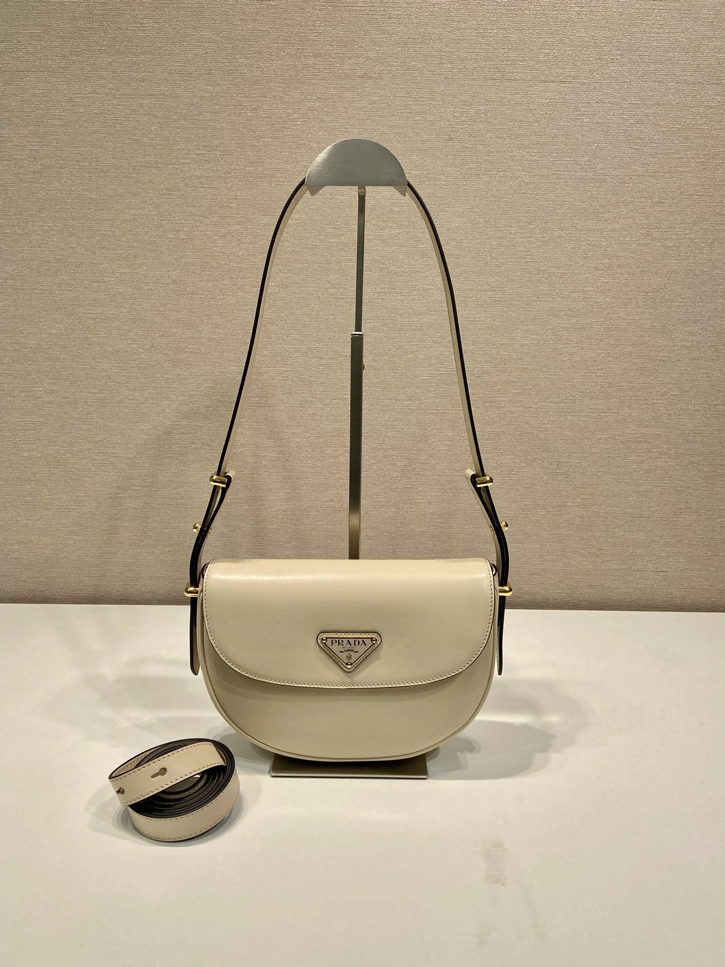 Prada Top Handle Bags 4099A-0336