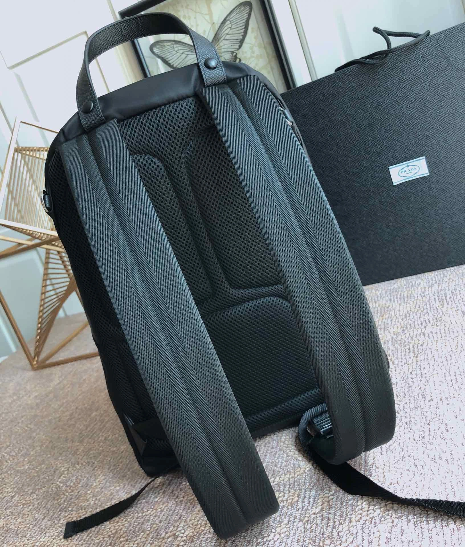 Prada Backpacks 4099A-0351