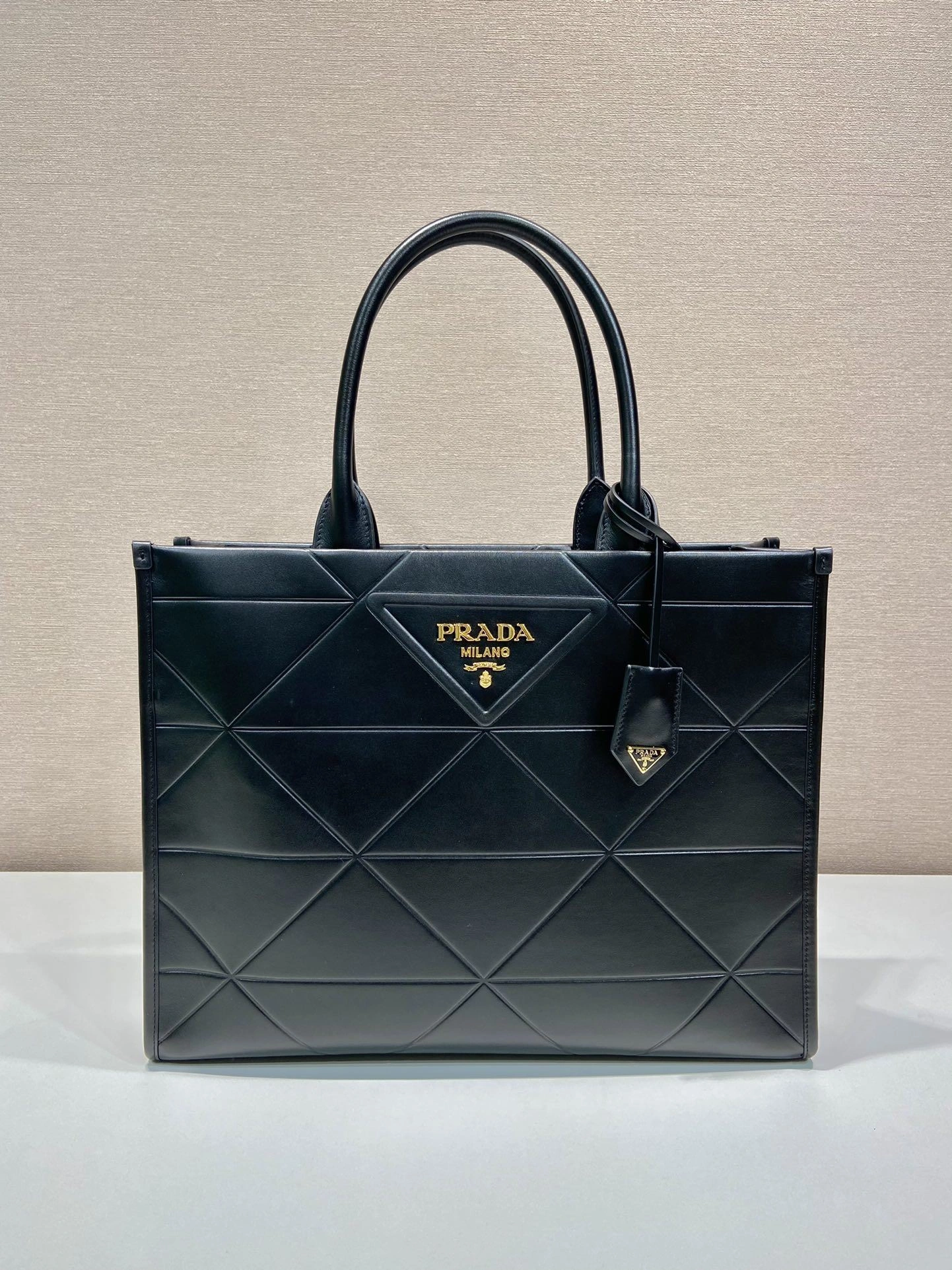 Prada Top Handle Bags 4099A-0363