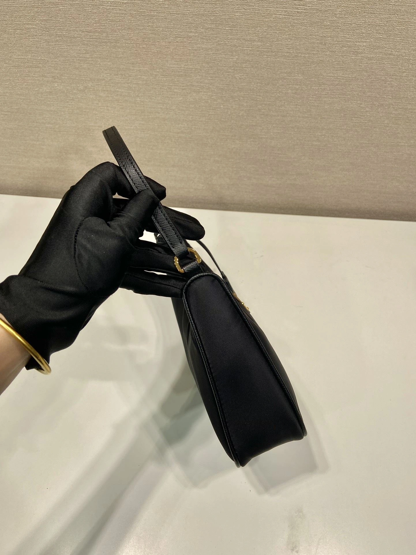 Prada Top Handle Bags 4099A-0376