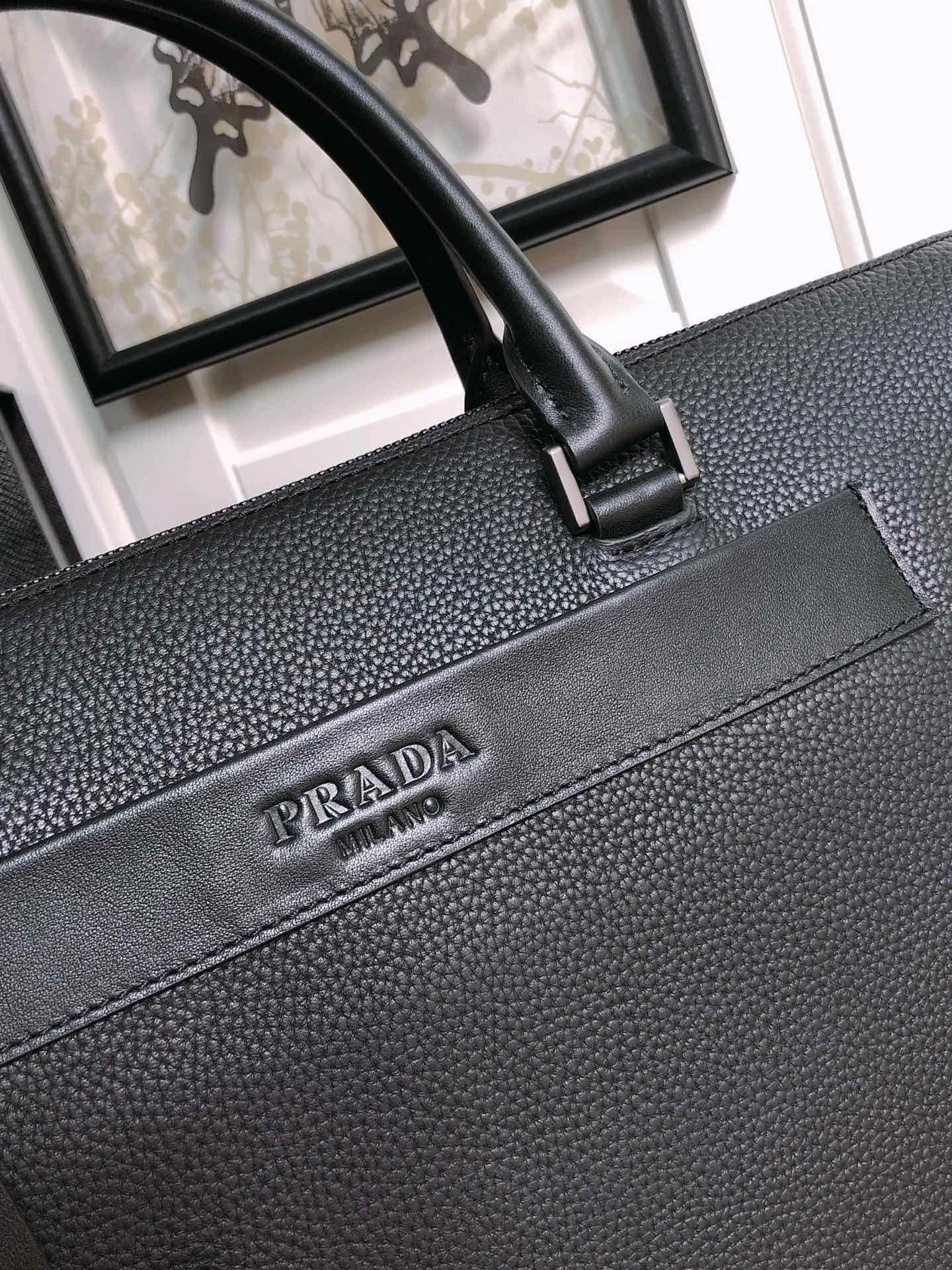 Prada Briefcase 4099A-0385