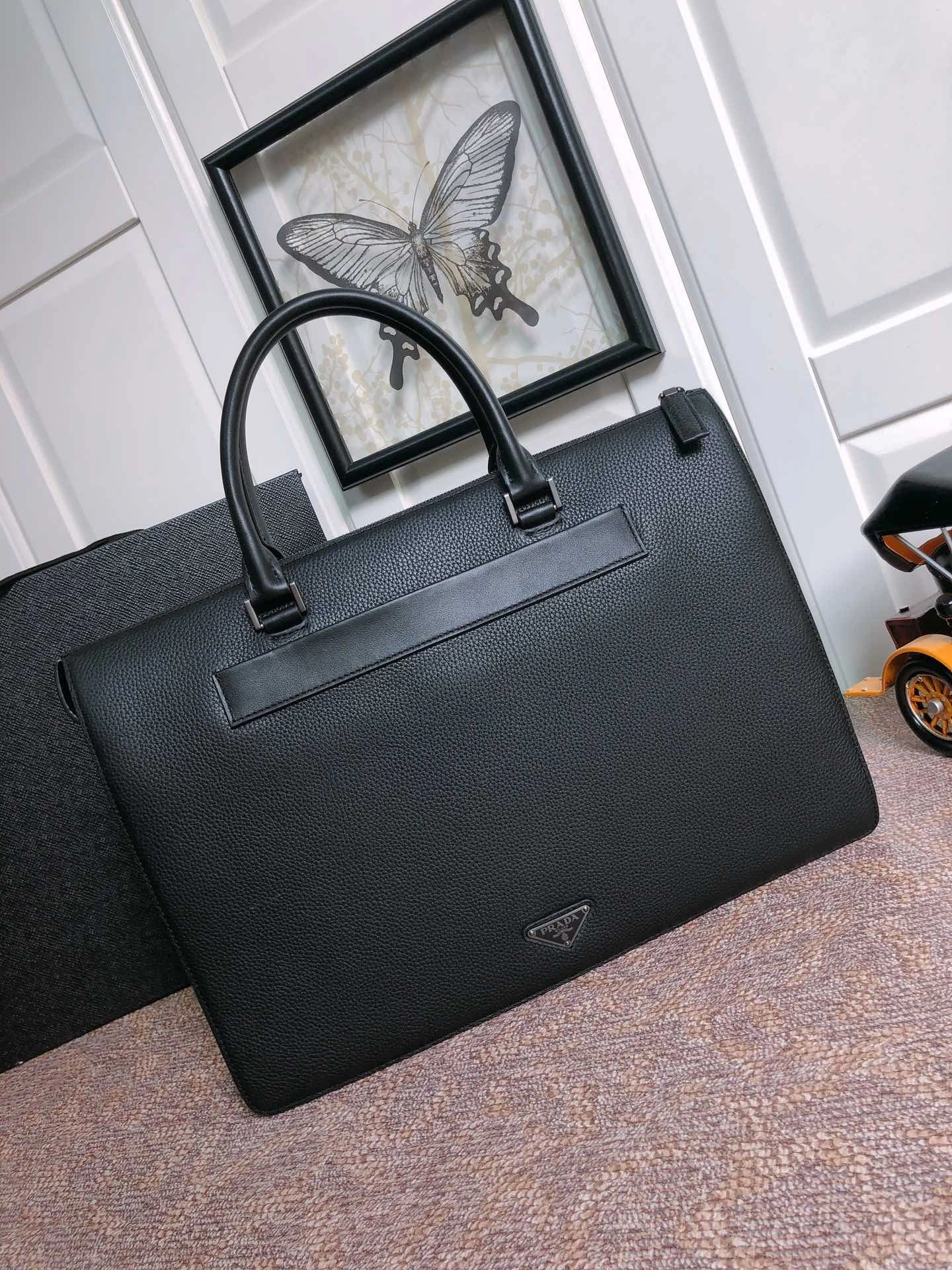 Prada Briefcase 4099A-0385