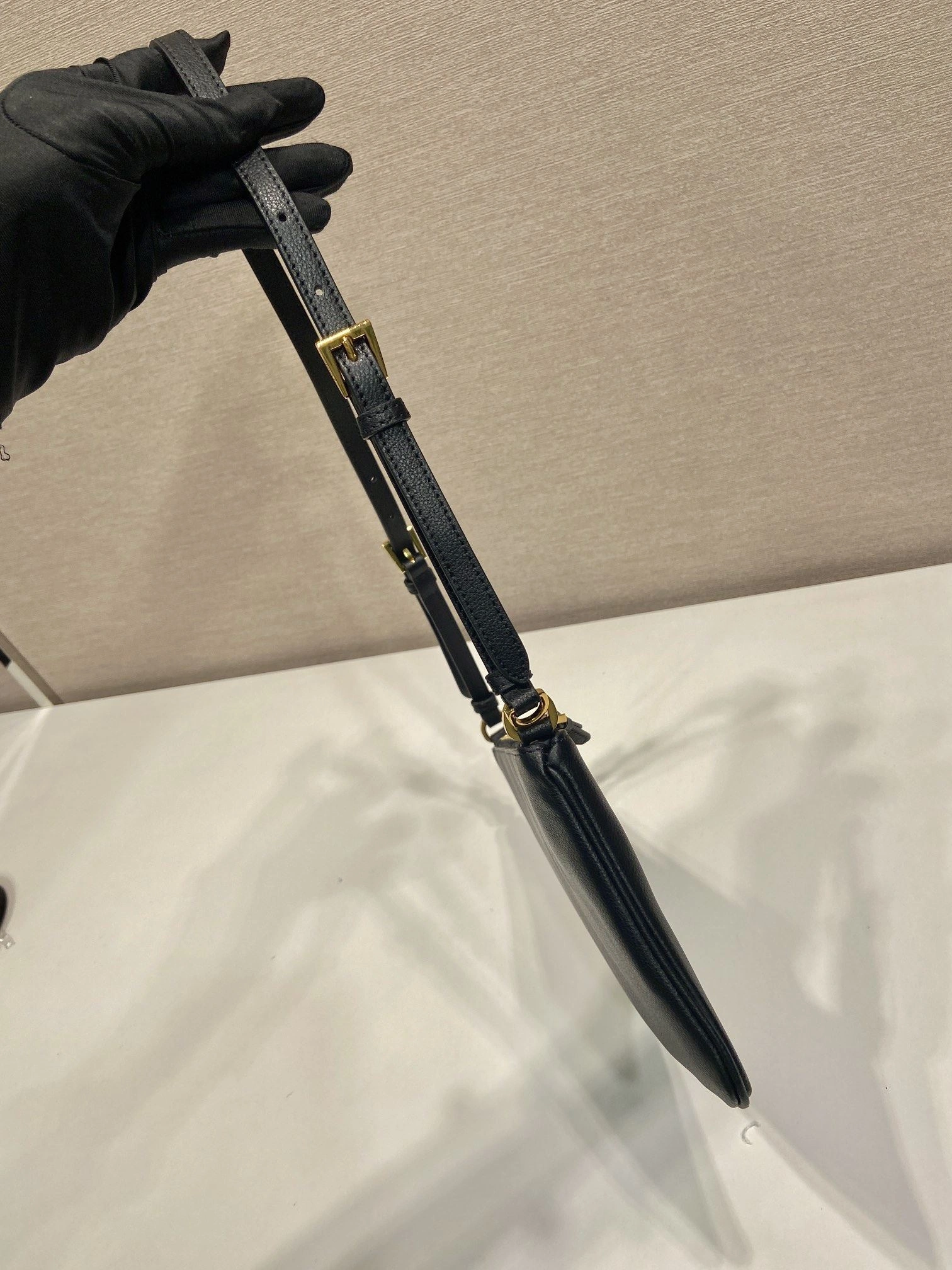 Prada Top Handle Bags 4099A-0451