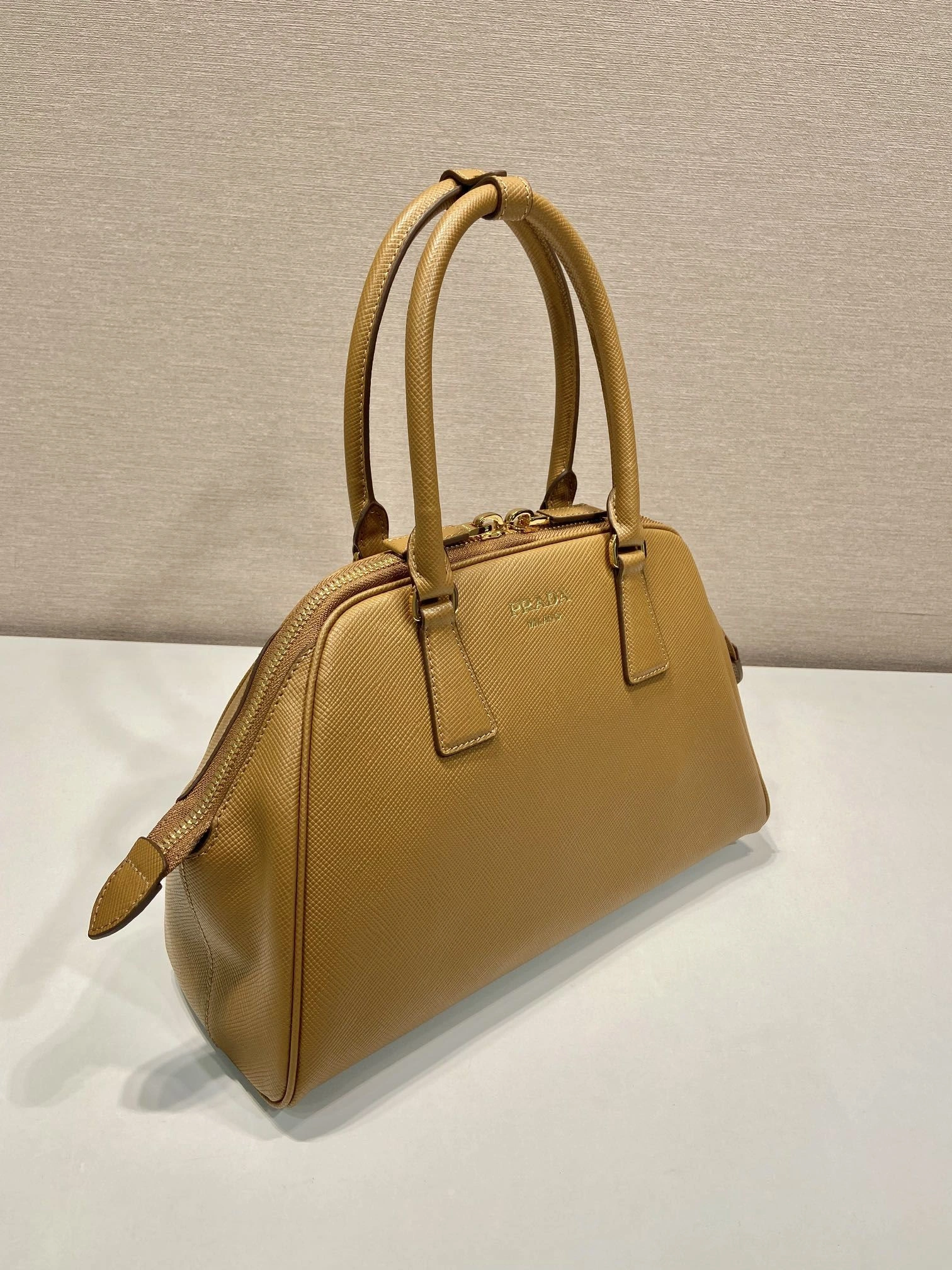 Prada Top Handle Bags 4099A-0455