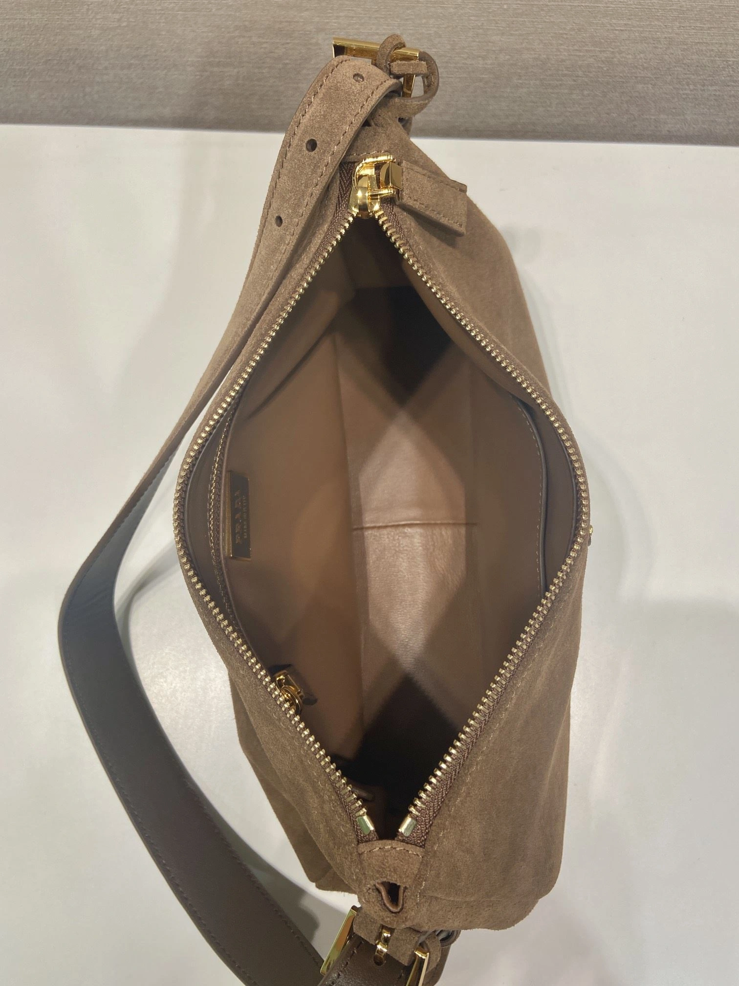 Prada Top Handle Bags 4099A-0463