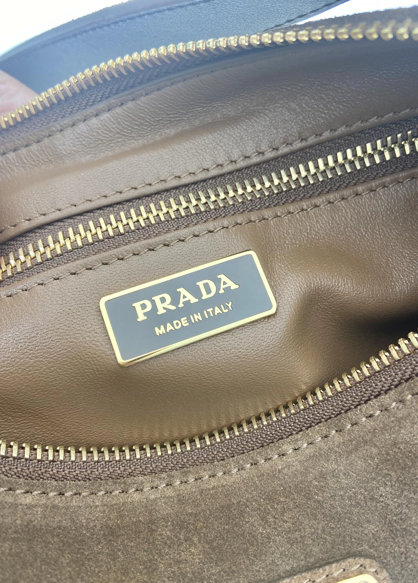 Prada Top Handle Bags 4099A-0463