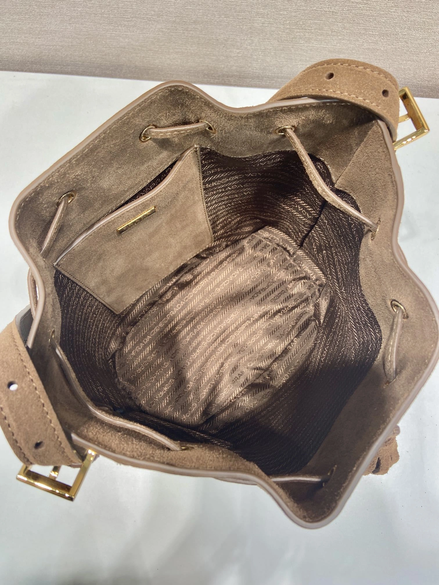 Prada Bucket Bags 4099A-0472