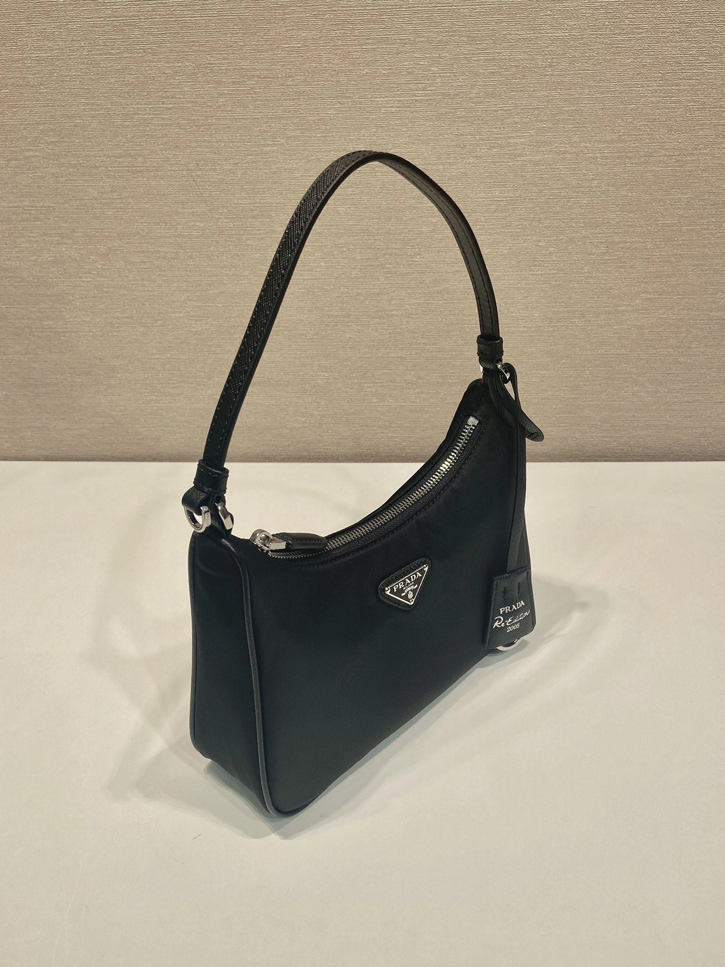 Prada Top Handle Bags 4099A-0489