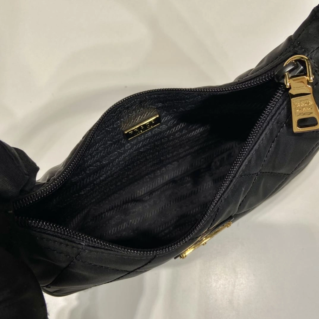 Prada Top Handle Bags 4099A-0495