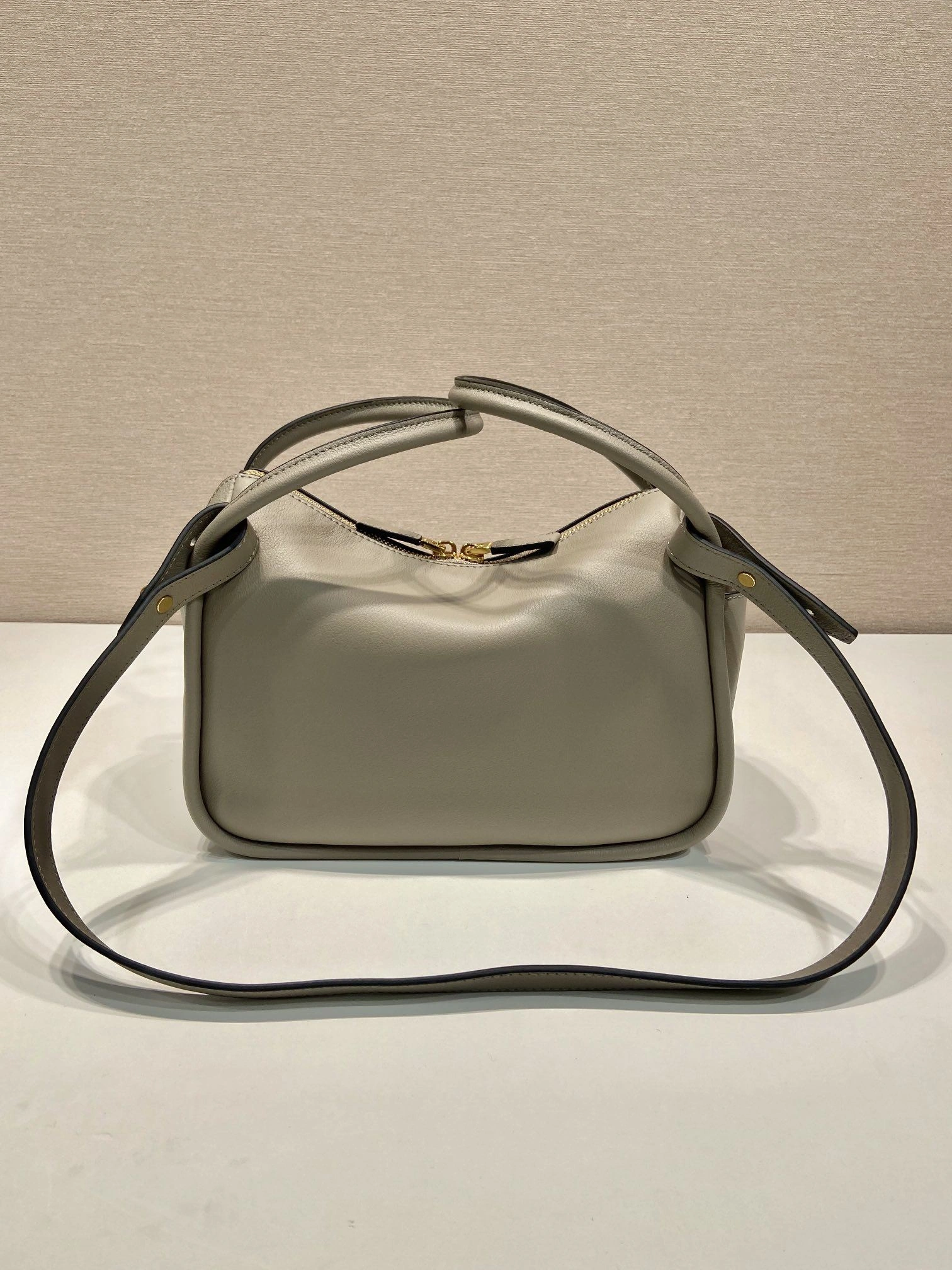 Prada Top Handle Bags 4099A-0498