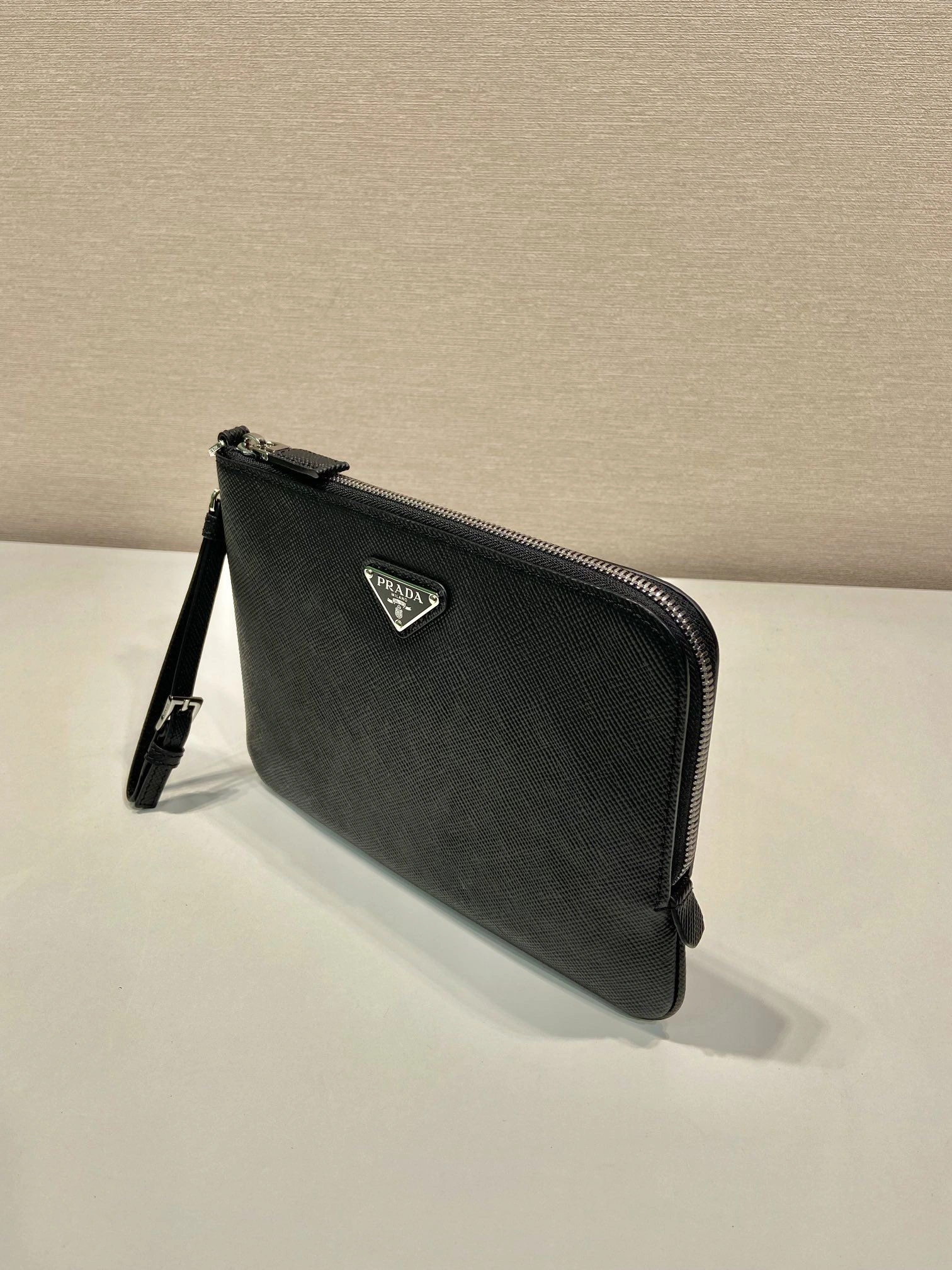Prada Clutch Bags 4099A-0509