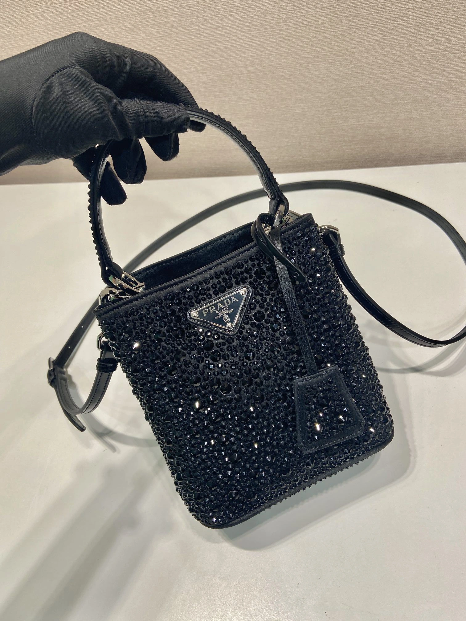 Prada Top Handle Bags 4099A-0520
