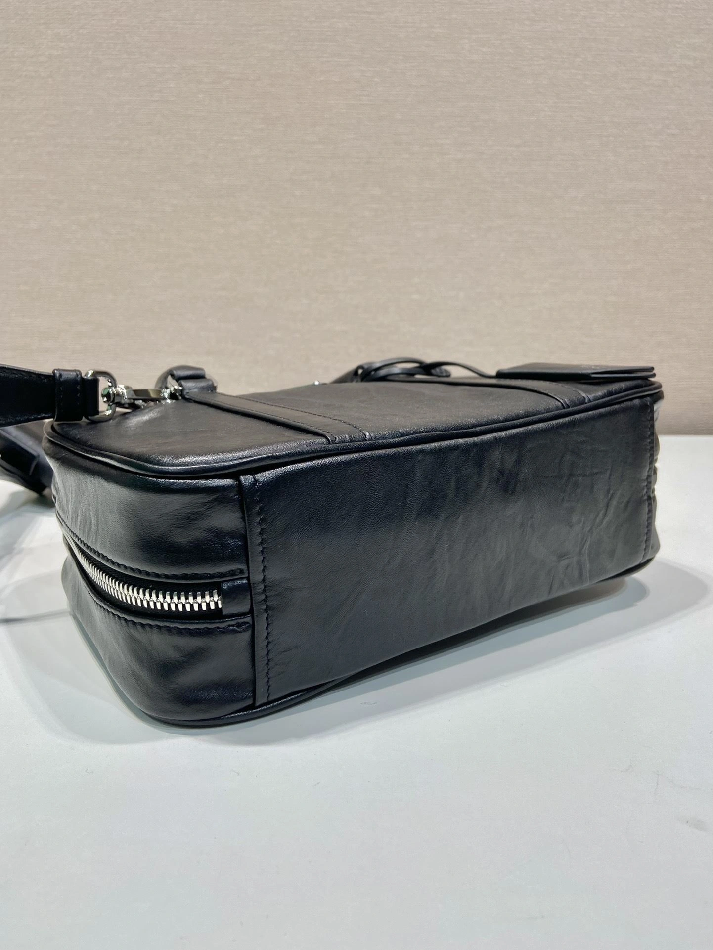 Prada Top Handle Bags 4099A-0543