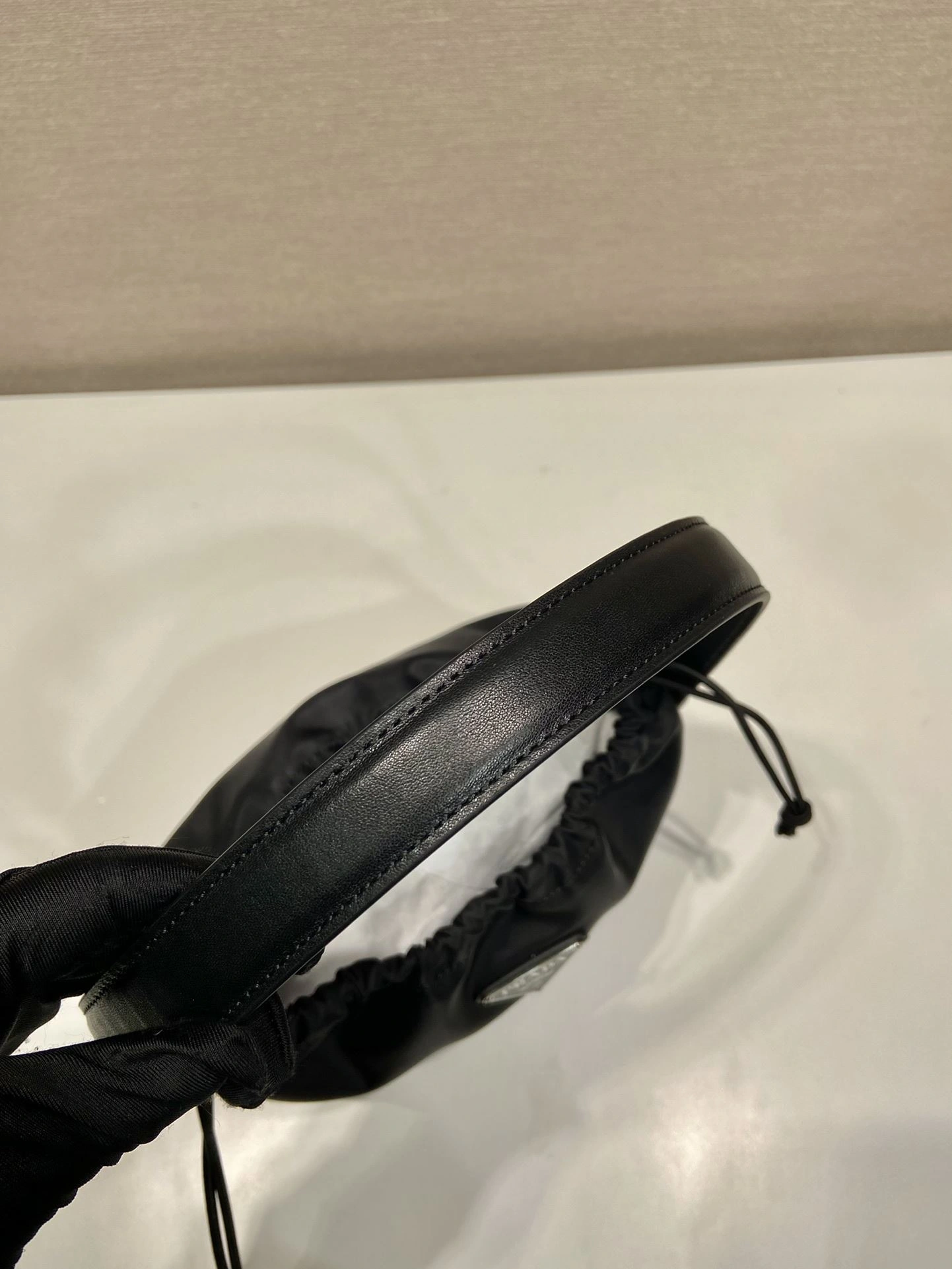 Prada Top Handle Bags 4099A-0557