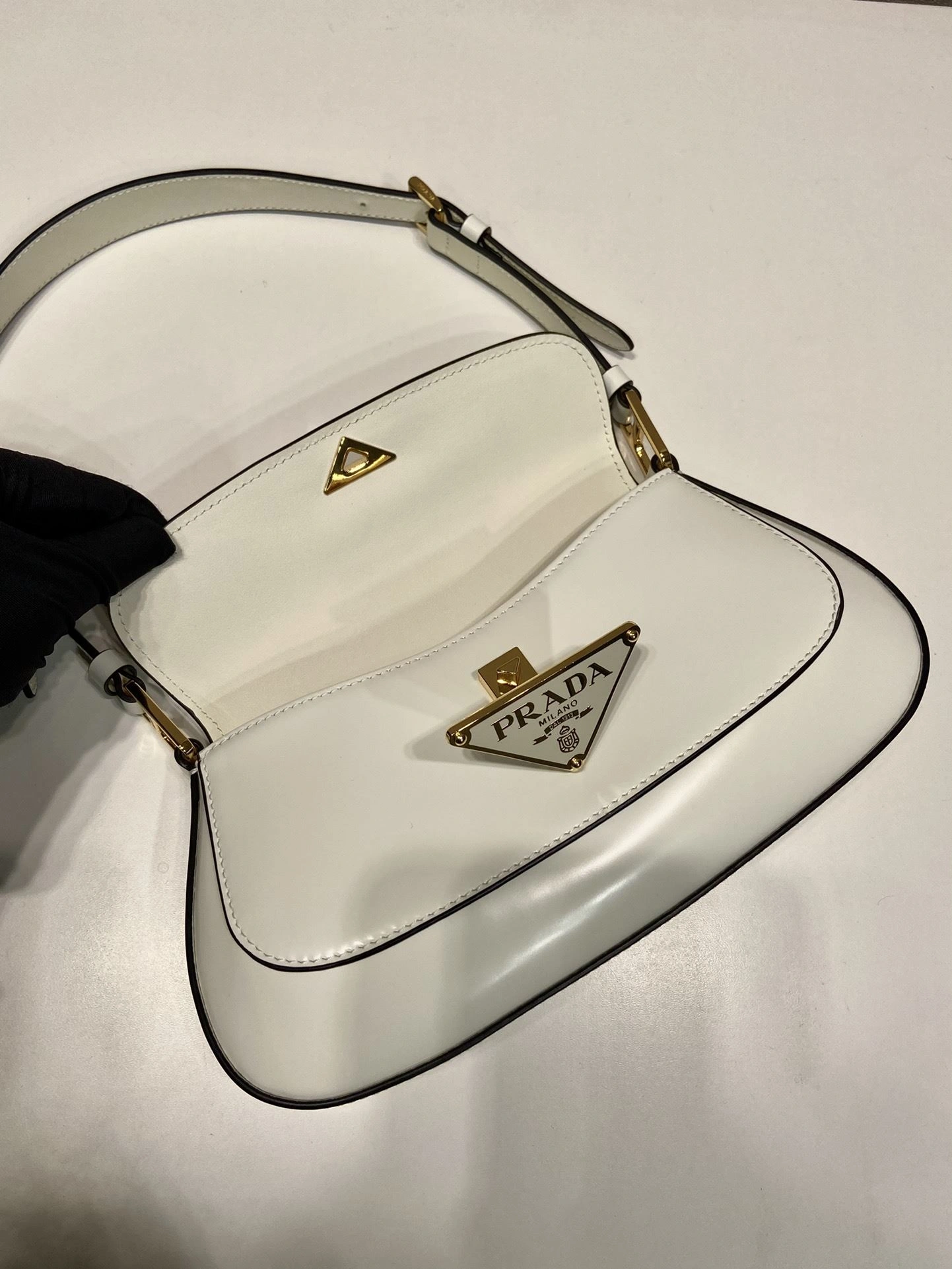 Prada Top Handle Bags 4099A-0609